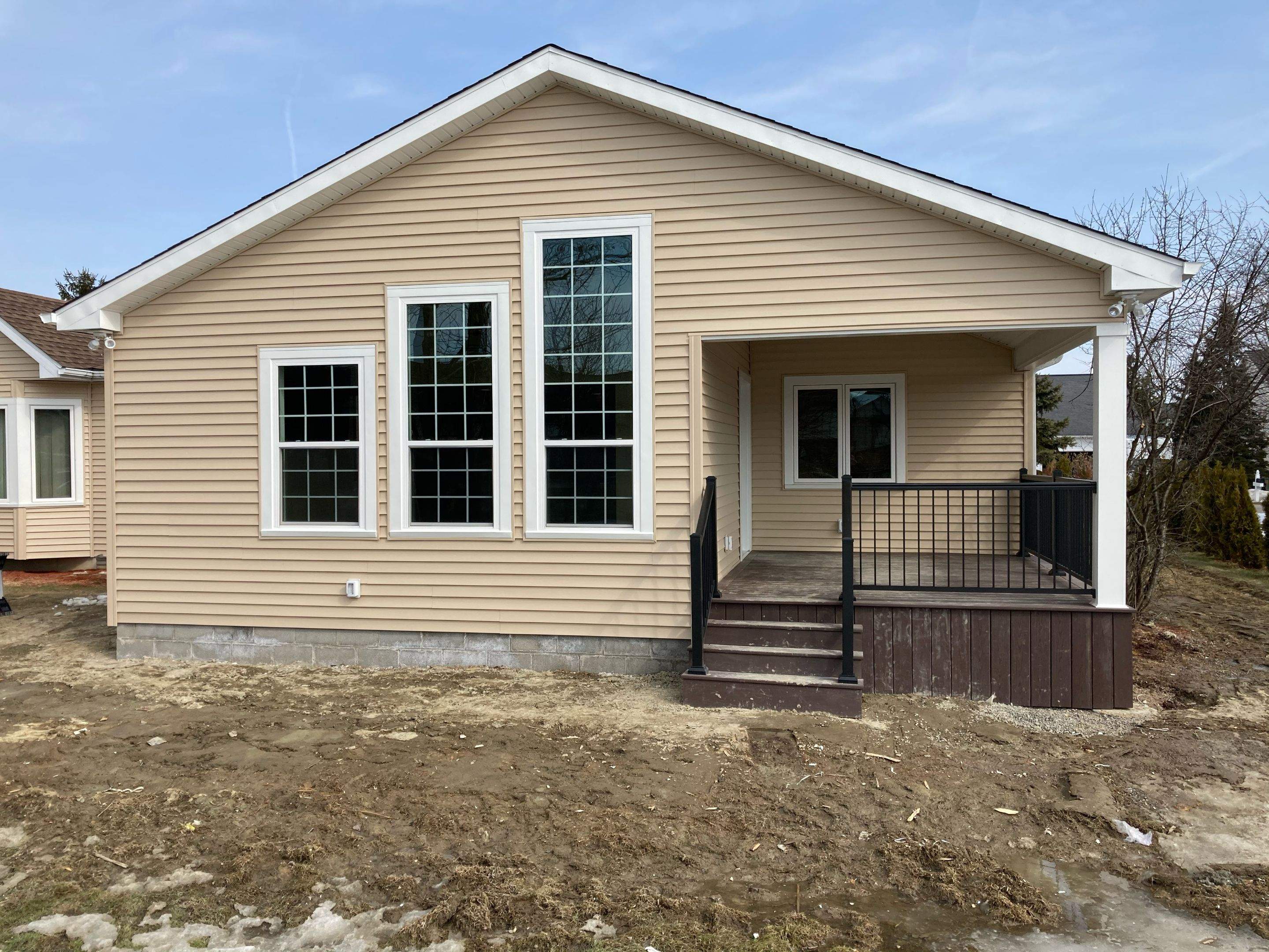 Siding, Addition, and Porch by Ivy Lea Construction
