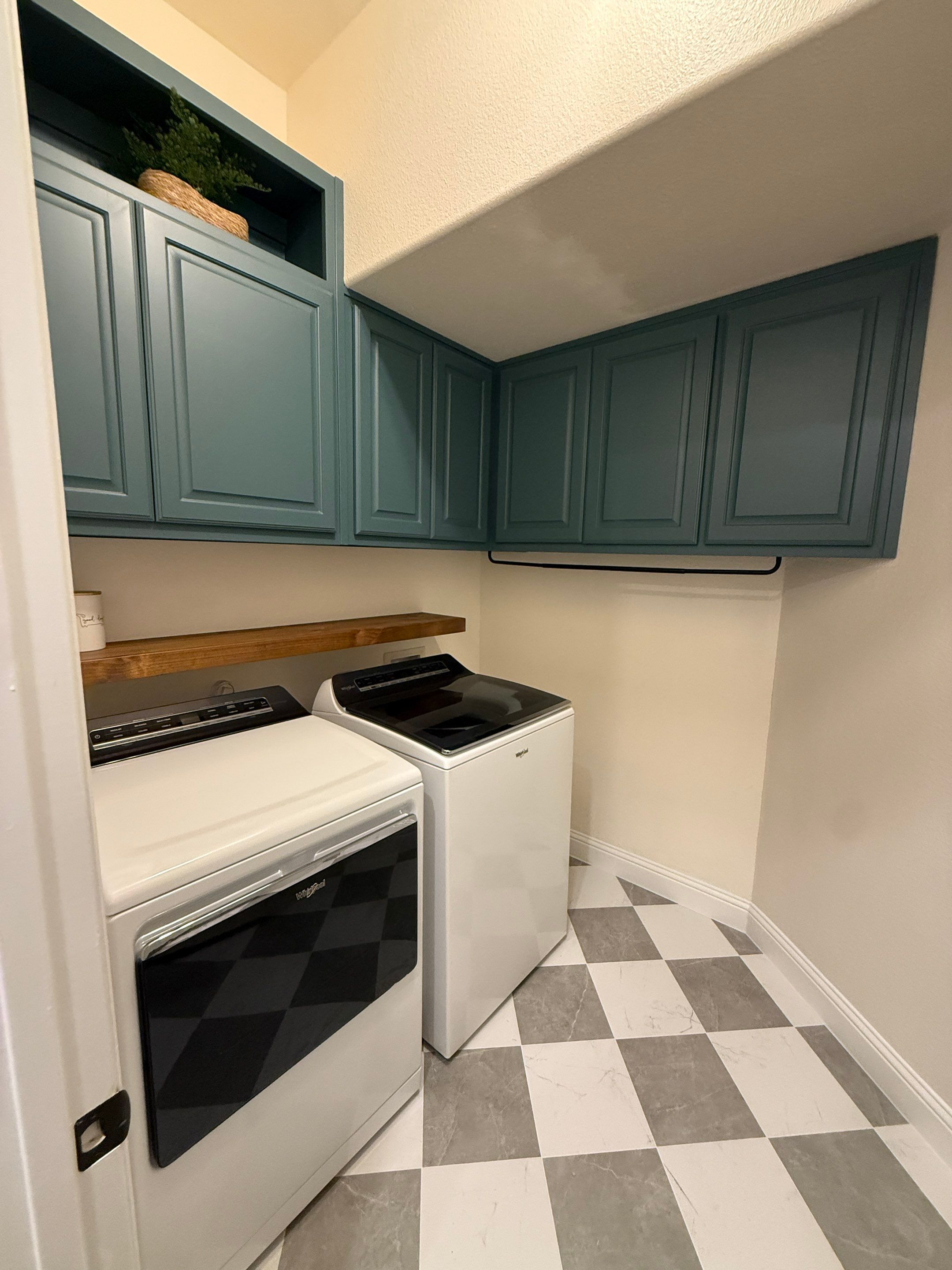 Luxury Kitchen Remodel by C3 Custom Builds