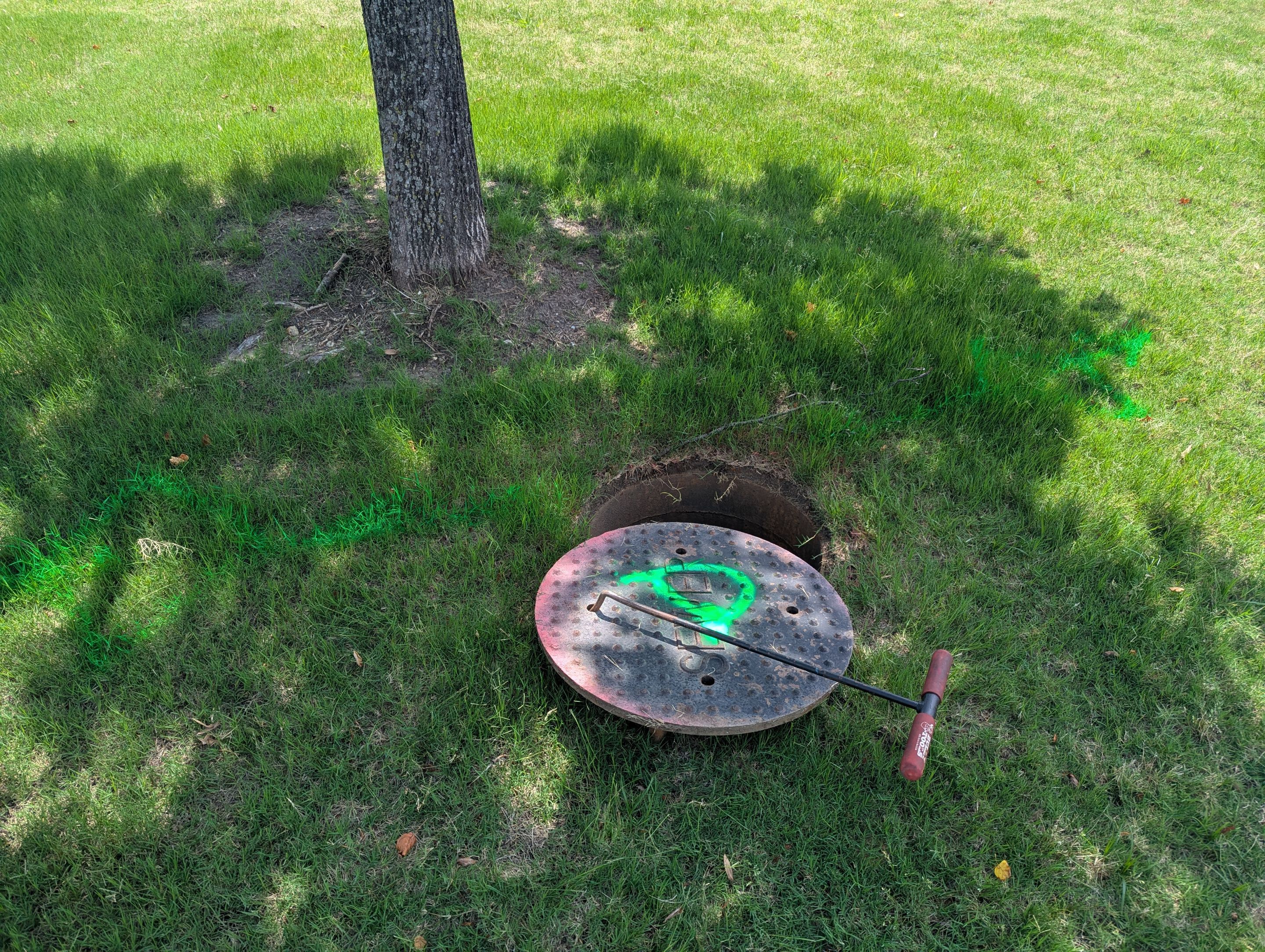 Subsurface Utility Locating and Mapping at Memphis International Airport by Alsip Locating Service, LLC