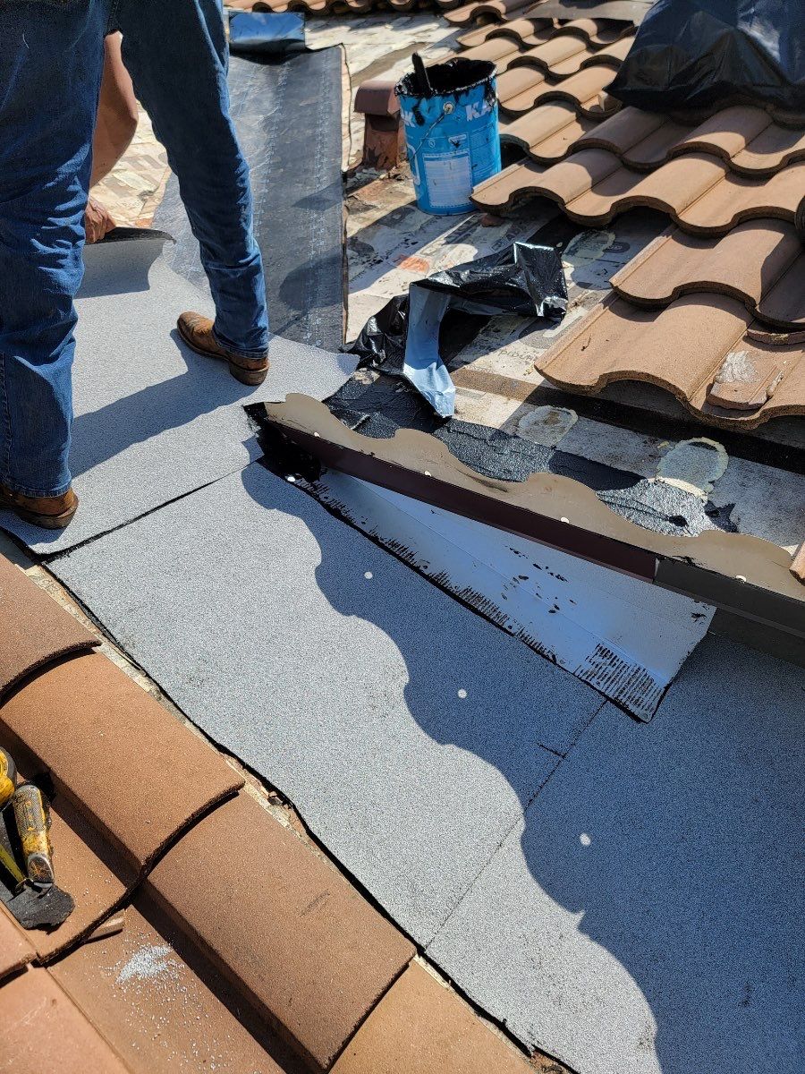 SW 8th St, Plantation, FL by G&J Roofing 