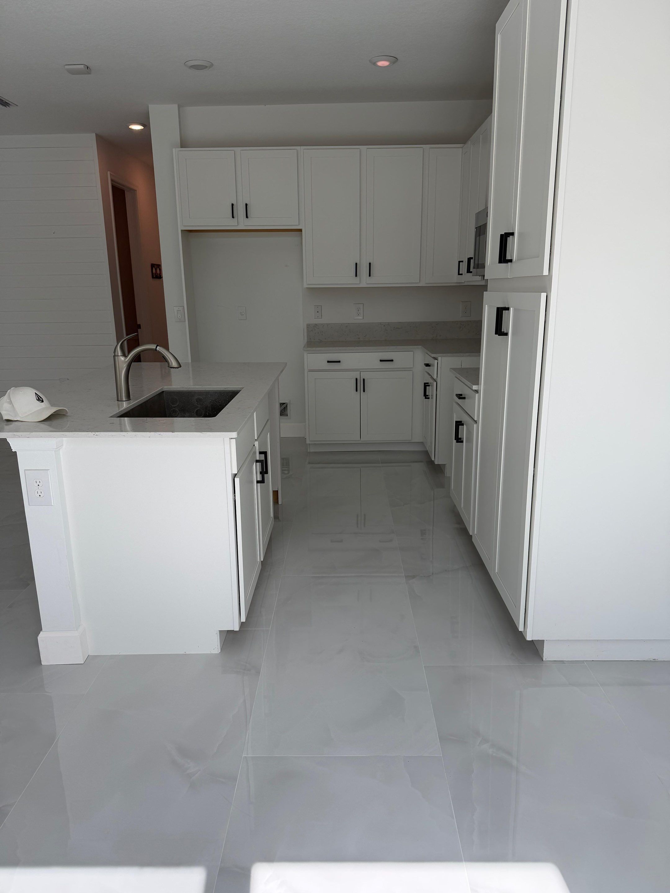 Floors and Baseboards - Wellington by Hevi Tile