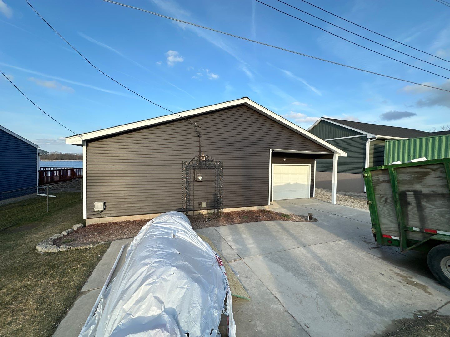 Siding Replacement using Certainteed Restoration Classic D4 by 180 Contractors