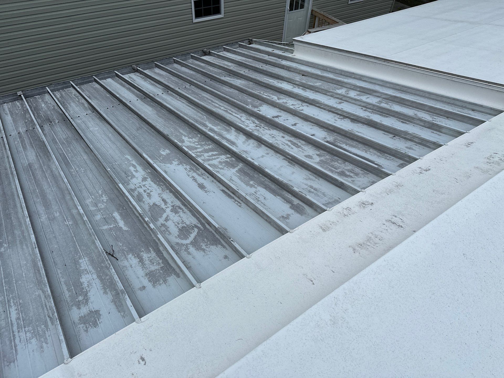 TPO Membrane & Metal Roof Cleaning in Fisherman’s Cove RV Park, Terra Ceia, FL | Sunshine AquaWash by Sunshine AquaWash