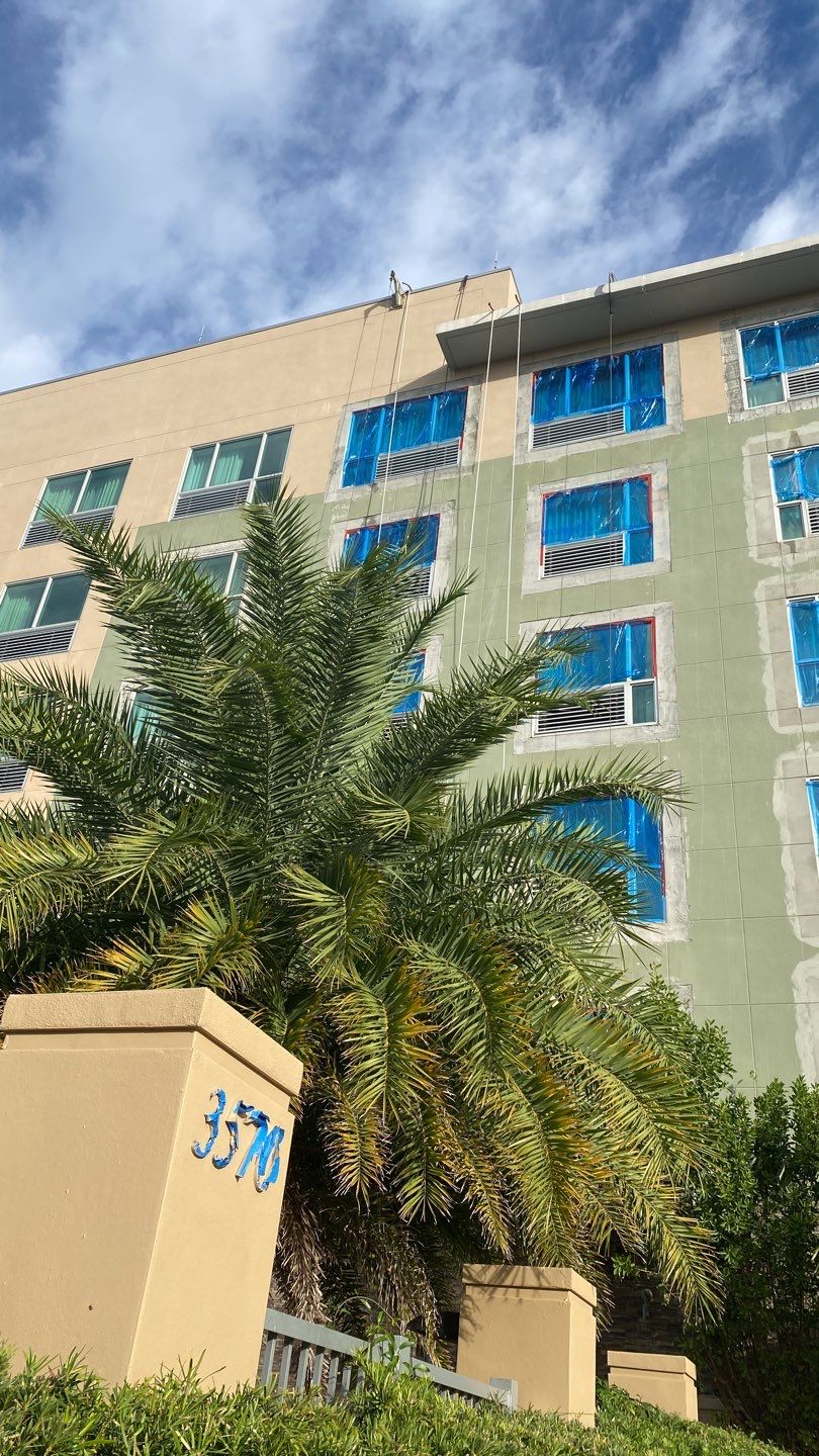 Four Points by Sheraton by Gemstone Builders, LLC.
