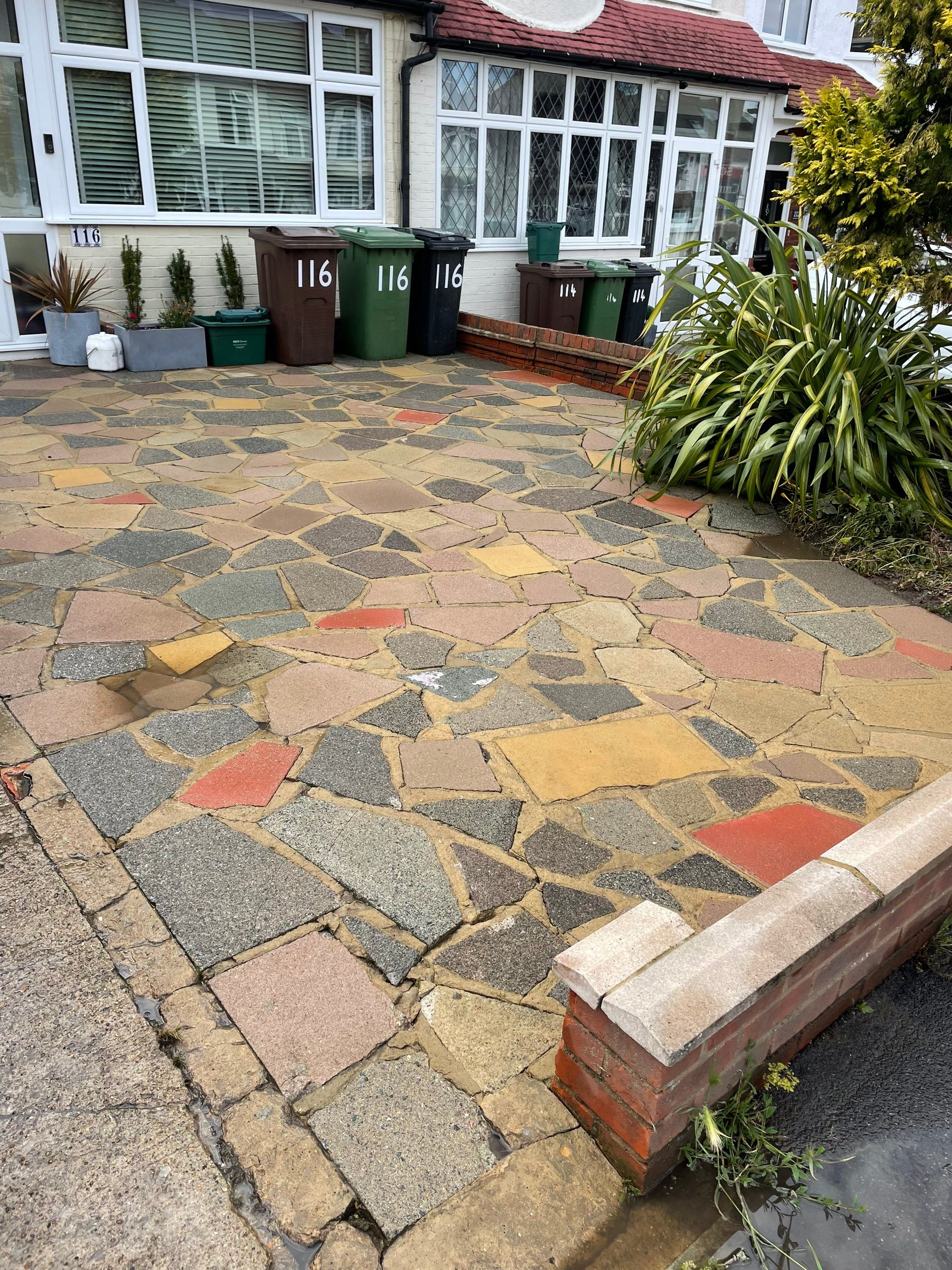 Crazy Paving using honda 21 ltr/min by Ges Exterior Cleaning ltd