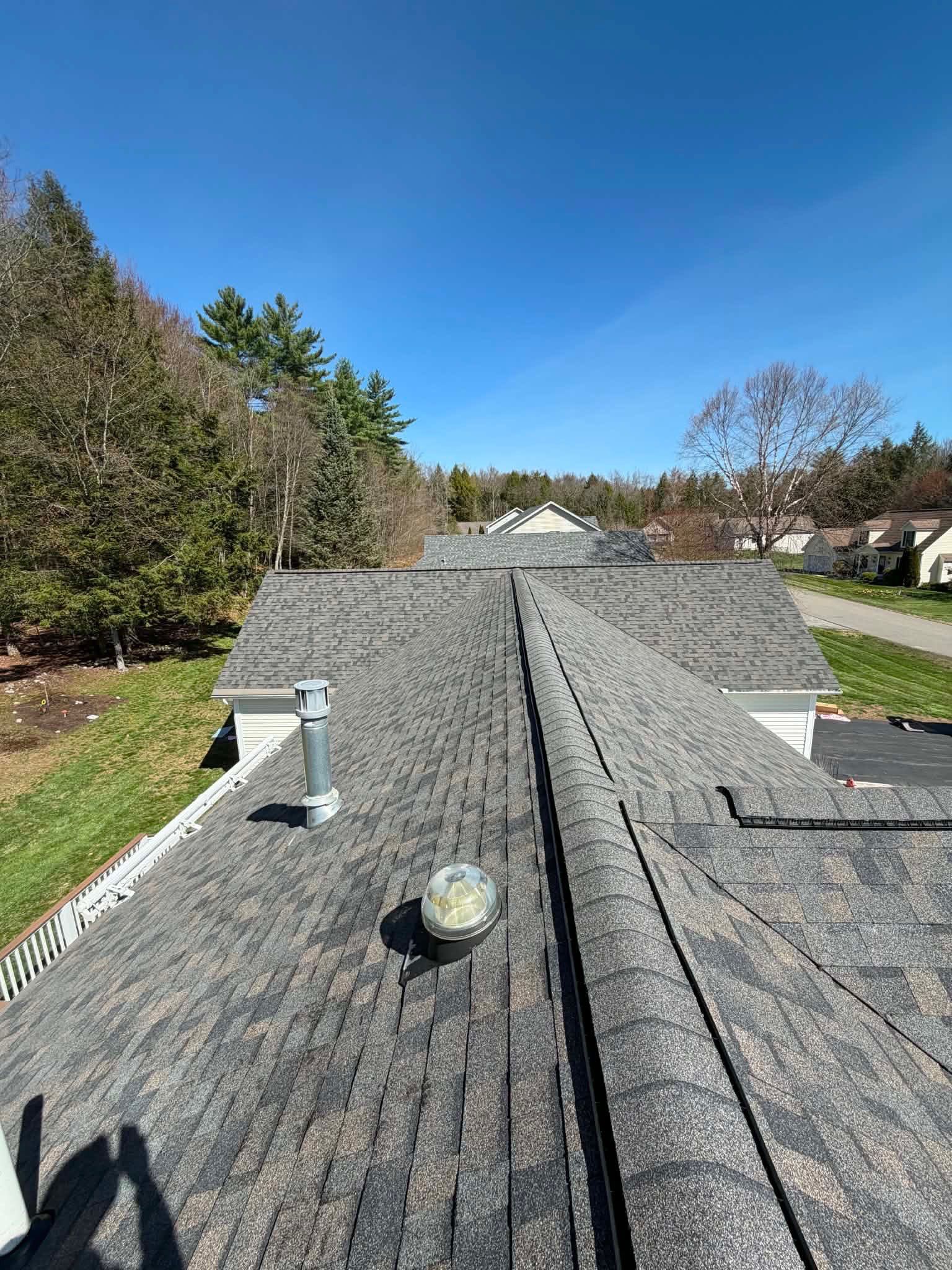 🏡 Bold Contrast, Big Upgrade – Keene, NH by Tall pine roofing