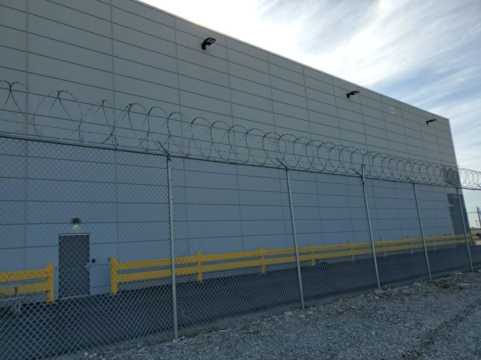 Tilt-up Precast Exterior Warehouse Painting by Paint Platoon USA