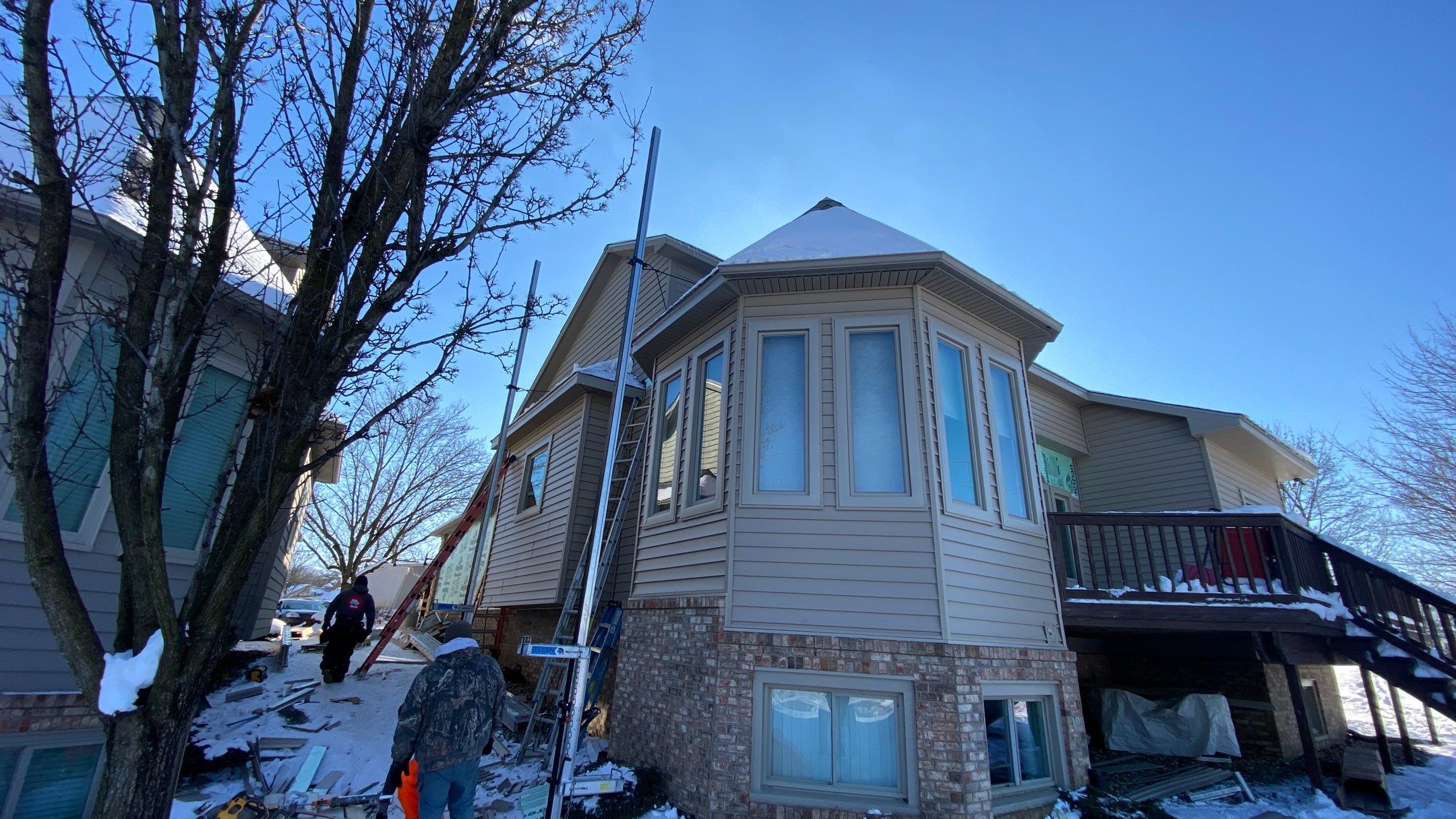 Siding Replacement using Certainteed Monogram D5 by 180 Contractors