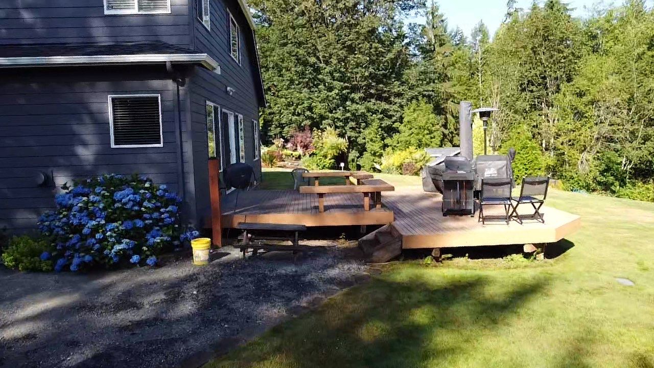 Ty | Concrete Patio by Jireh Asphalt & Concrete Inc 