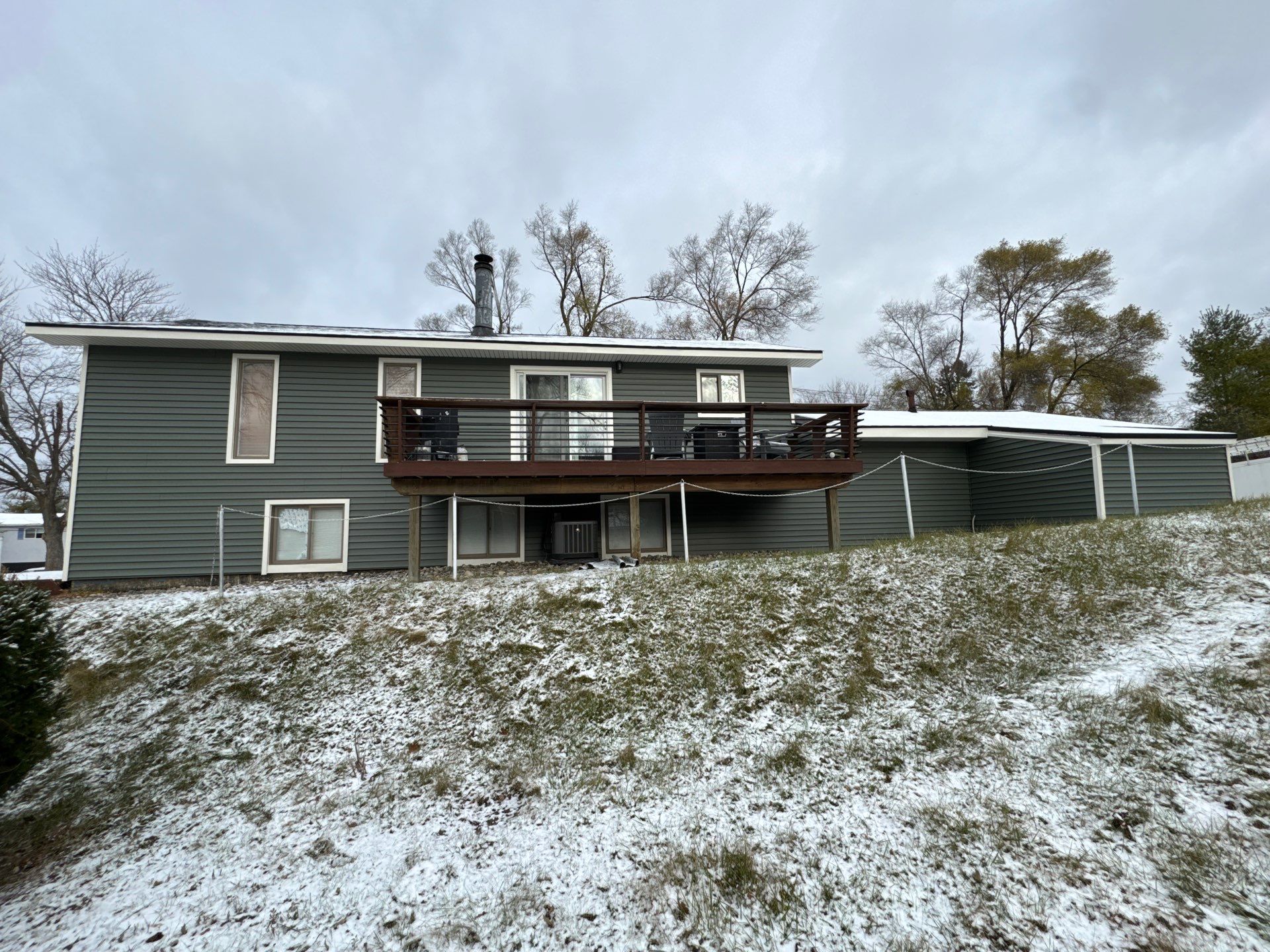 Siding Replacement using Alside Charter Oak D4.5" by 180 Contractors