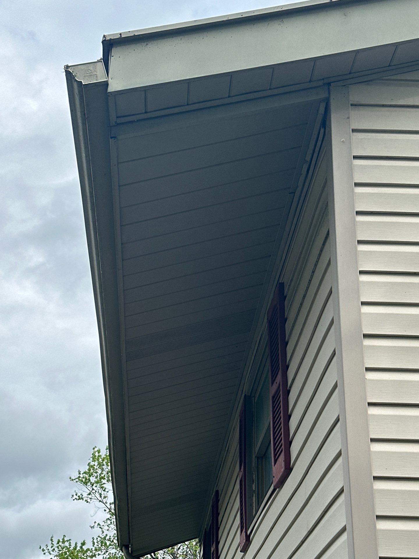 Hardie Siding and Window Project in Bridgeville by Cousins Roofing Siding & Decks