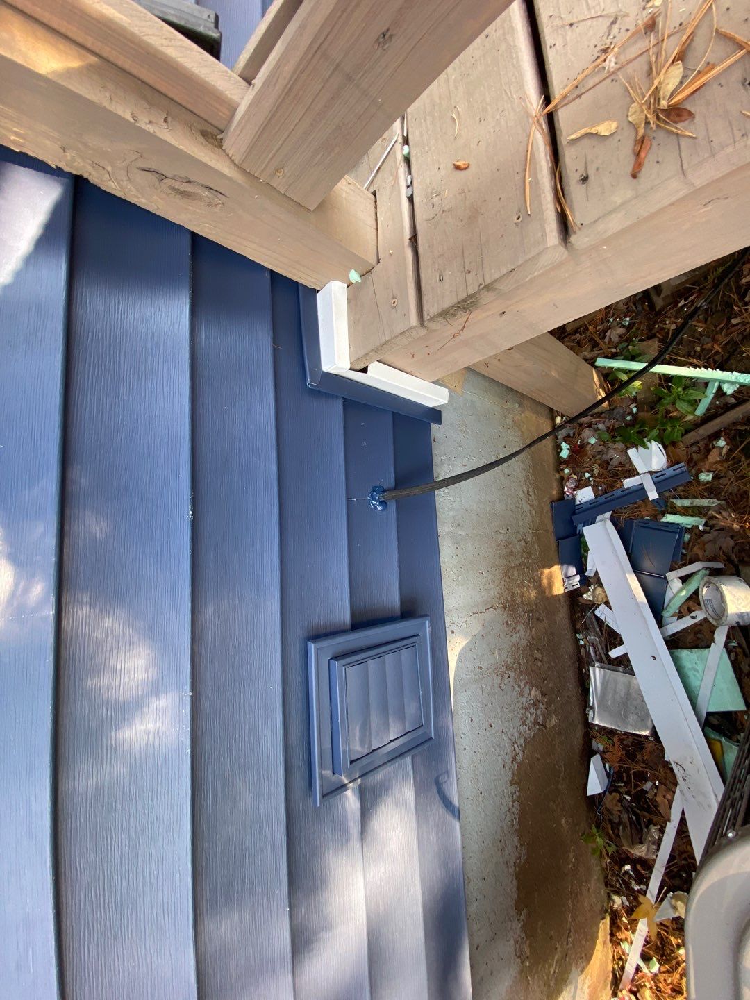 Siding Replacement using Certainteed Restoration Classic D4 Midnight Blue by 180 Contractors