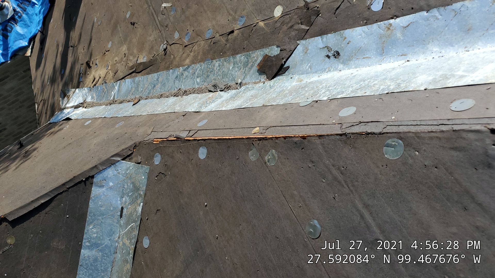 Residential Roofing Installation using Owens Corning - Oakridge by JM Flores Roofing & Construction, Inc