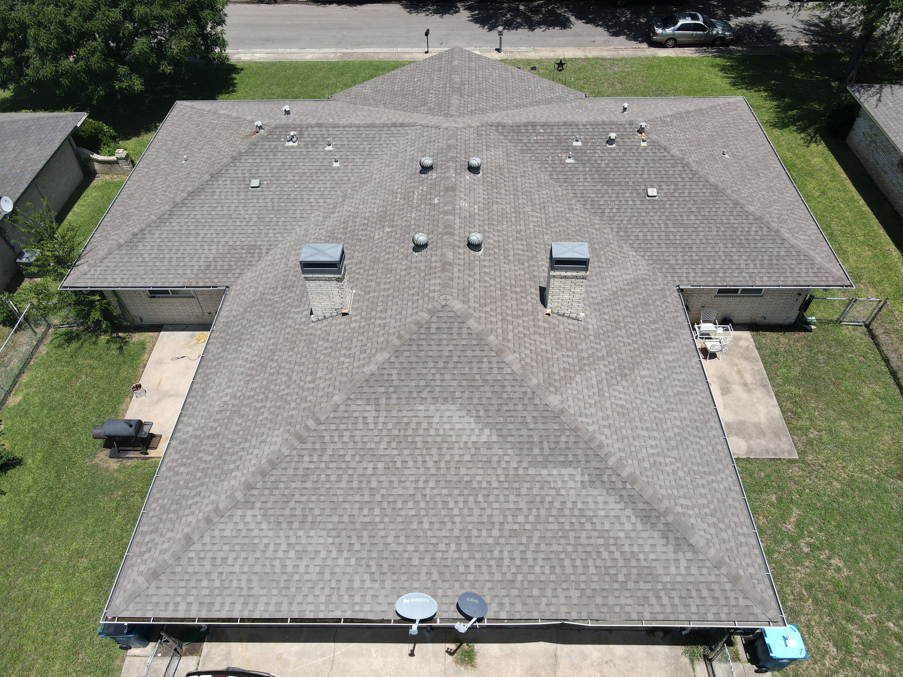 Roof and Gutters  by Berry Good Roofing 