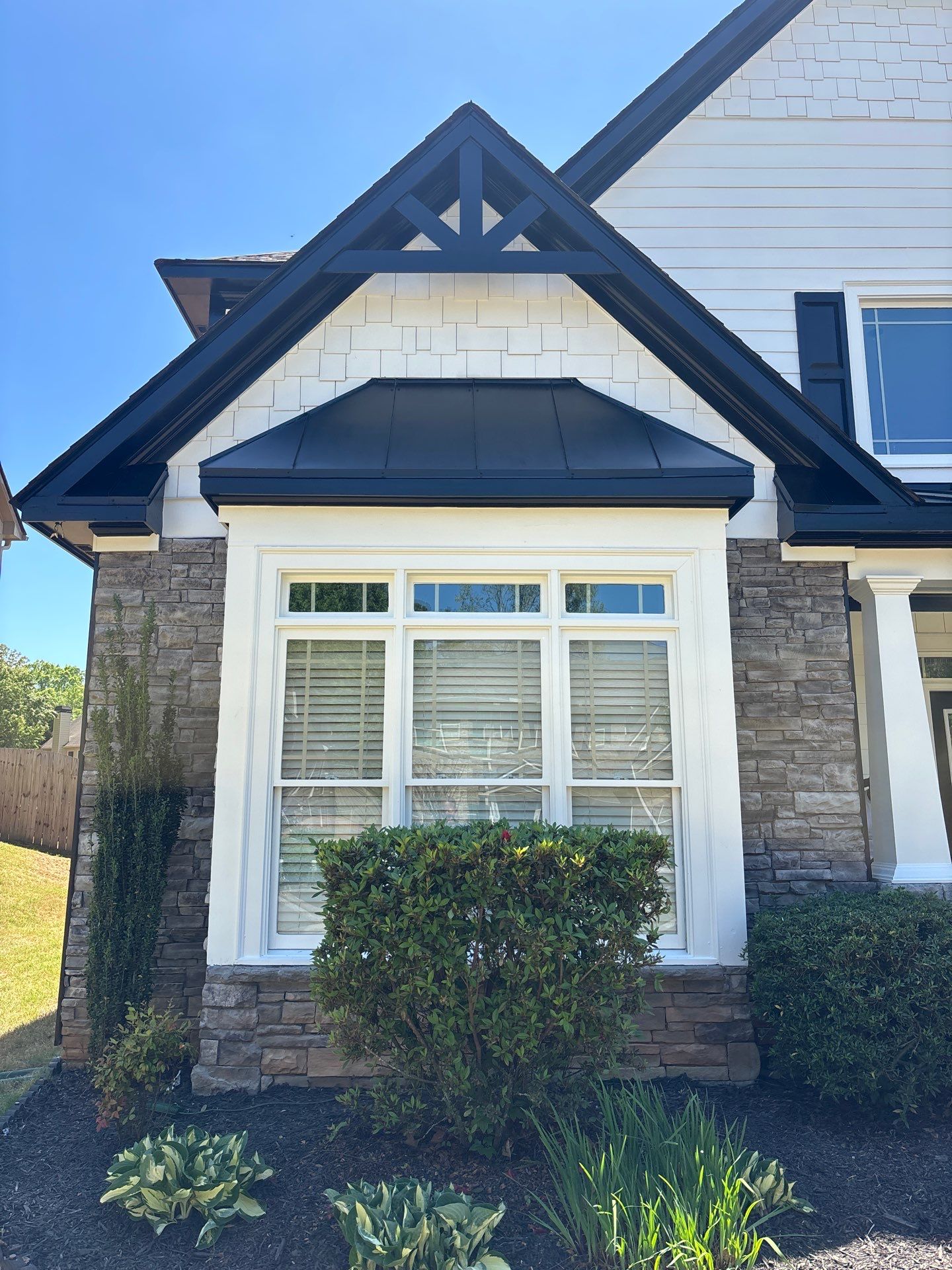 Modern Contrast Exterior Refresh – Cumming, GA 30040 by Five Star Painting