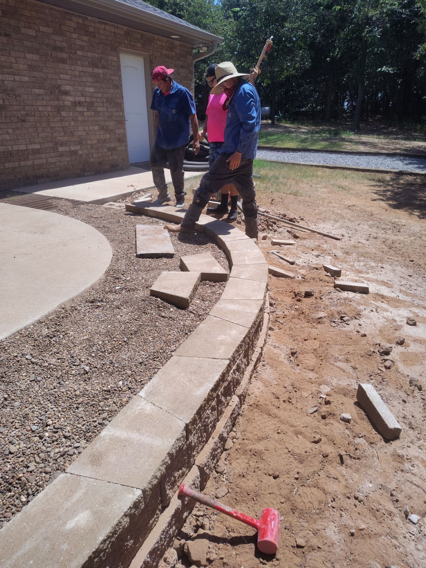 Retaining Wall by Clays Services Inc