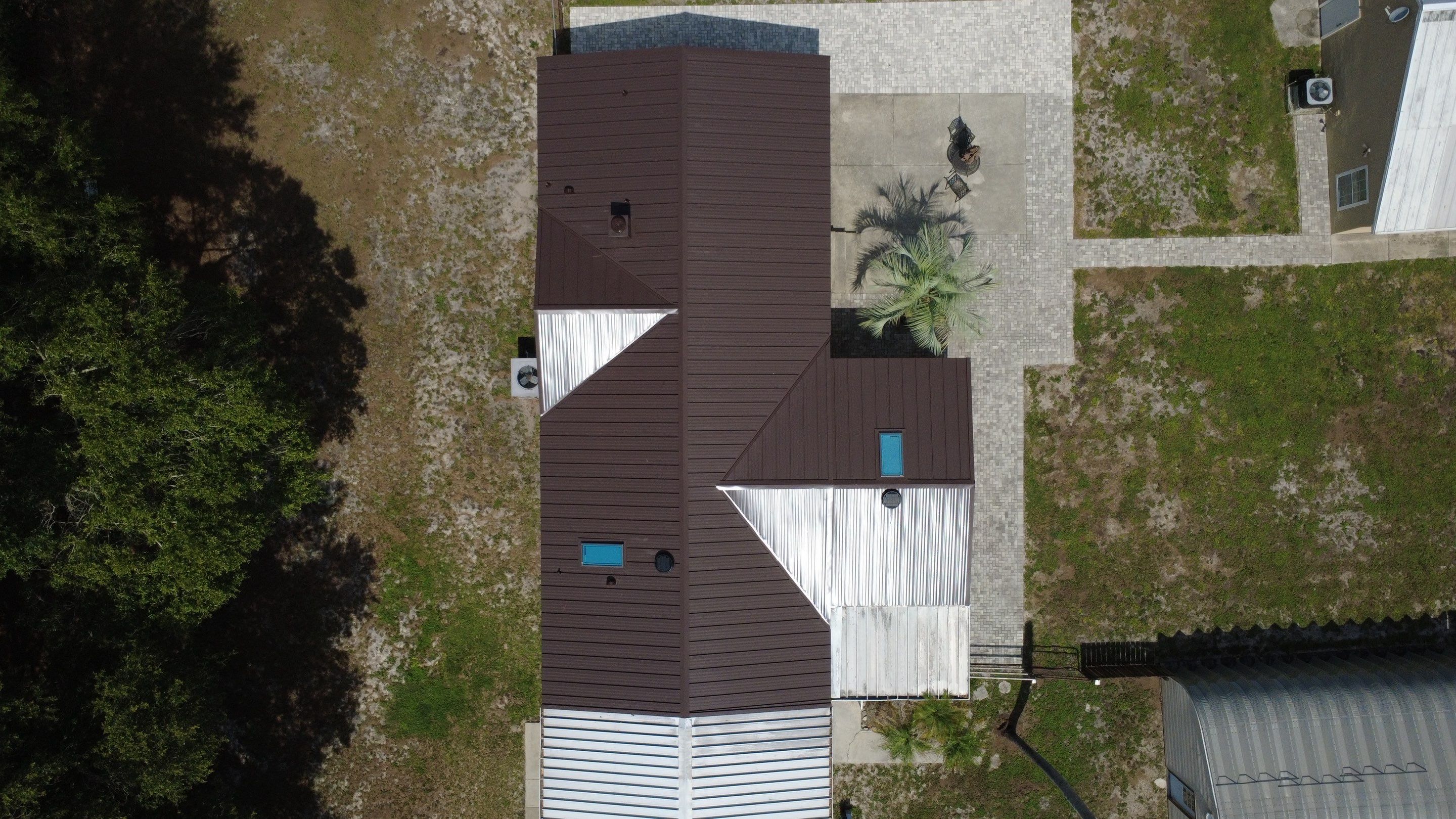 Roof Replacement in Lutz, FL by Steadfast Roofing 