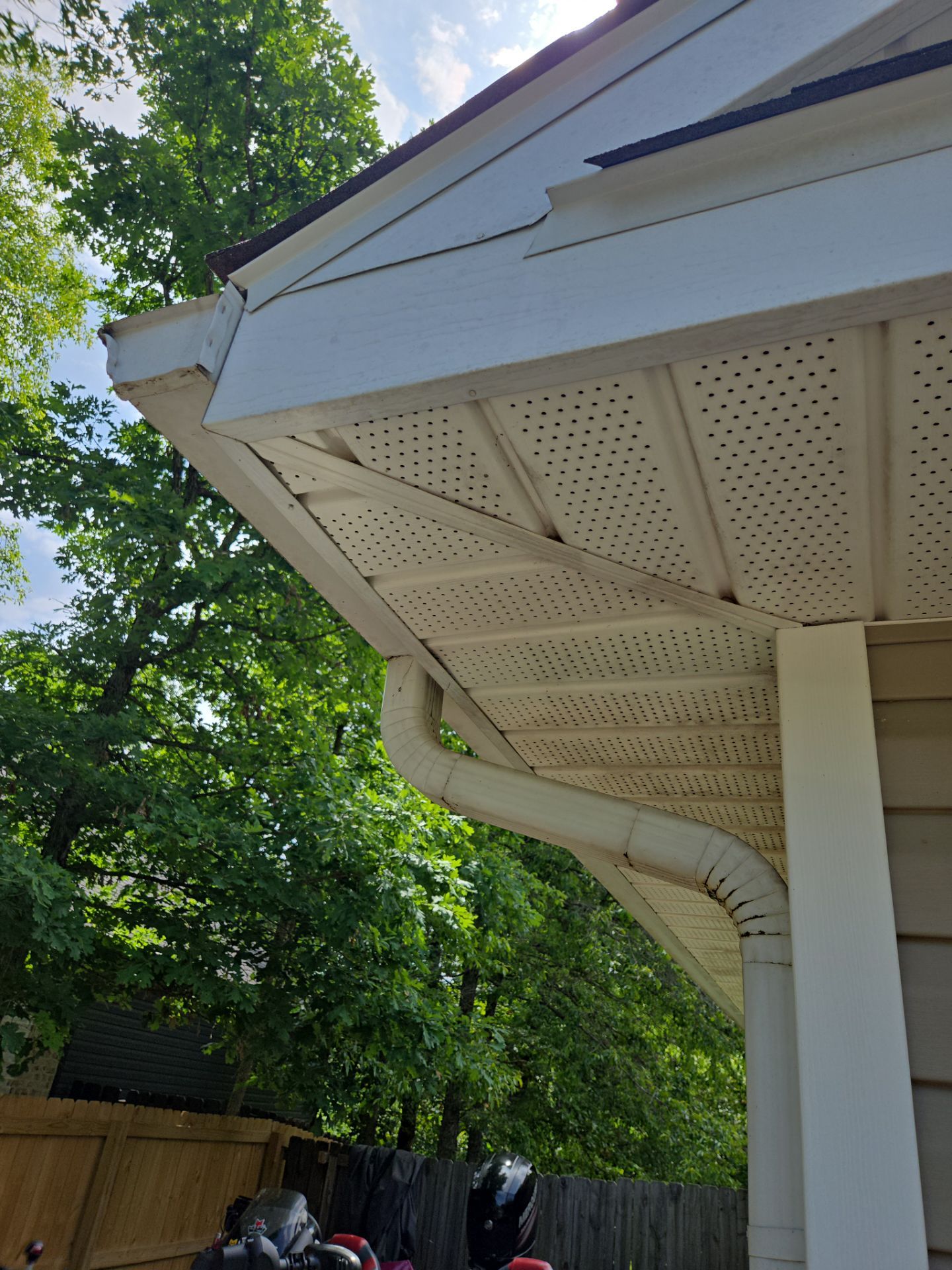 Residential Roof Repair Project in Bellavista, AR by Ozark Mountain Roofing