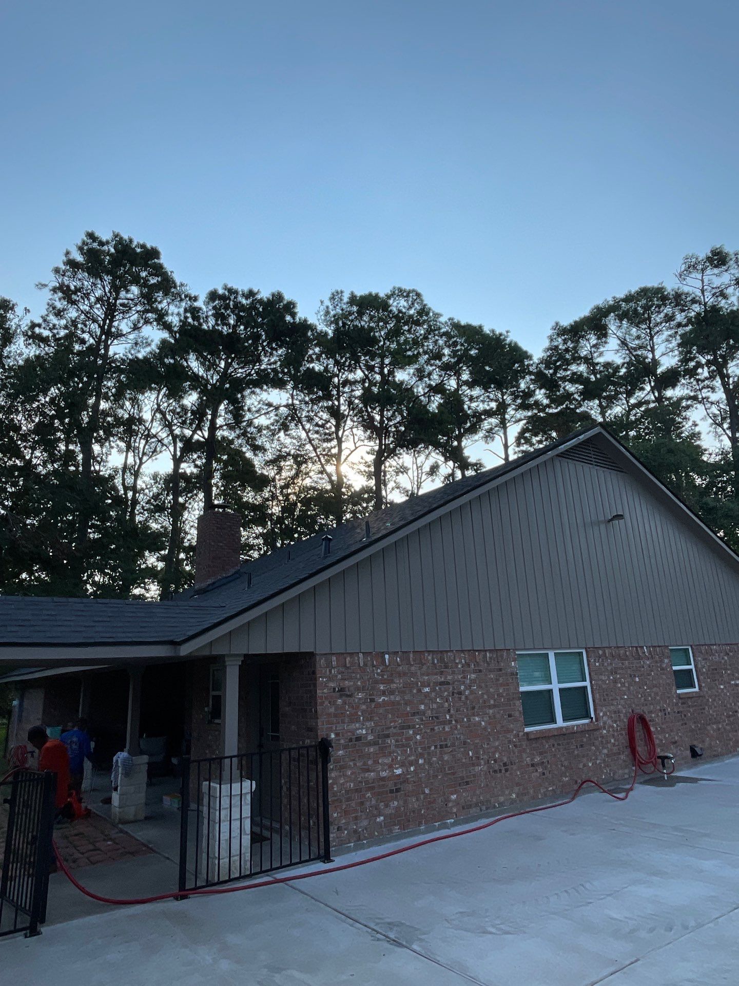 Residential Roofing Installation using Owen's Corning Duration (Lifetime) Shingles by Roof Repair Company