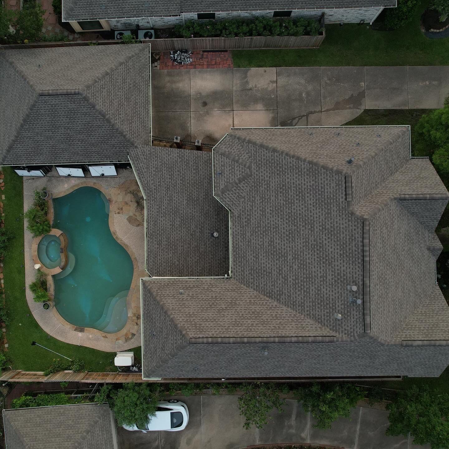 Residential Roofing Installation using GAF Timberline HDZ by Vlex Roofing