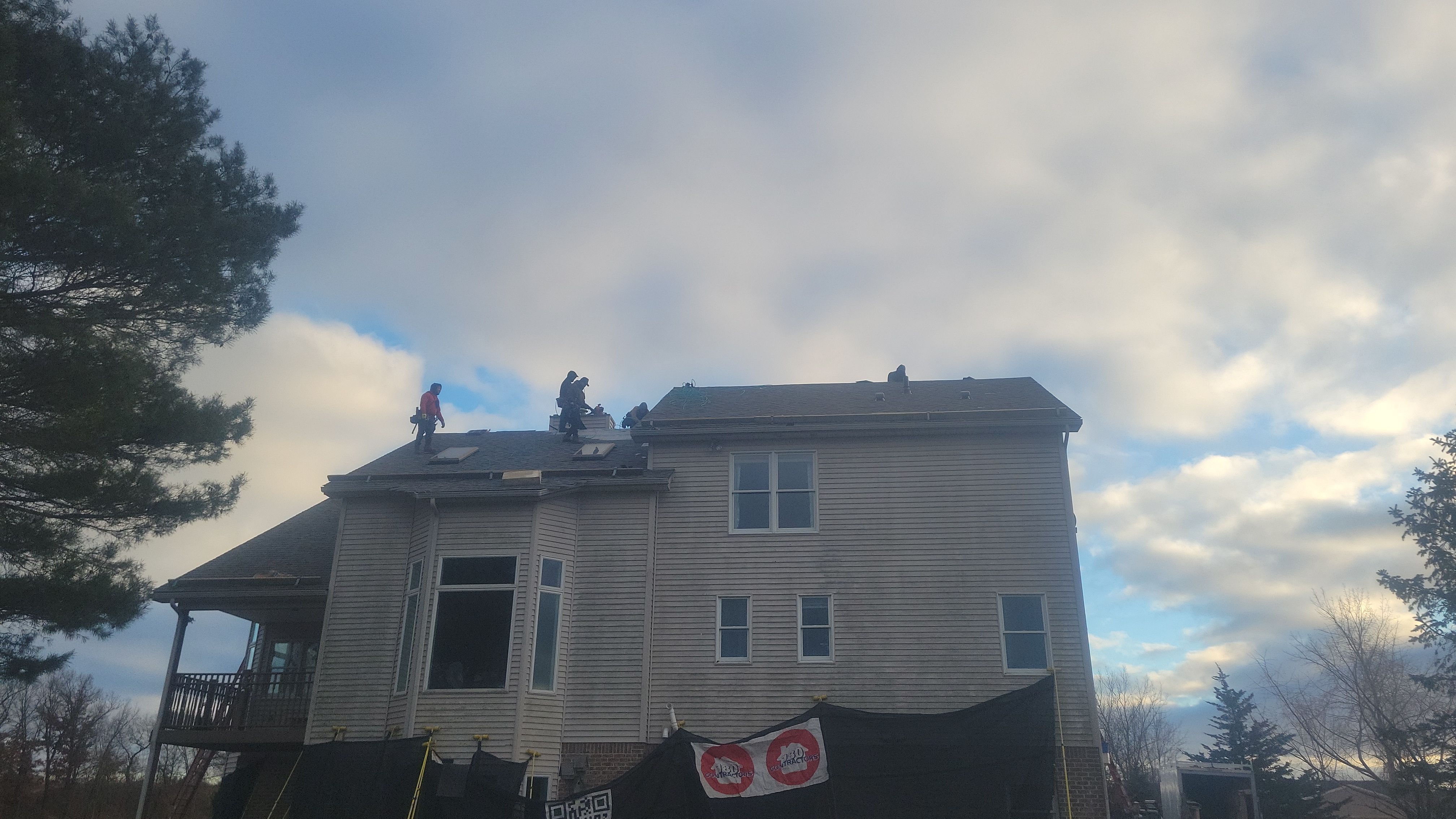 Roof Replacement using CertainTeed Landmark Pro by 180 Contractors