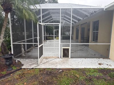 Lanai & Screen Enclosure Cleaning, Paver and Fence Cleaning