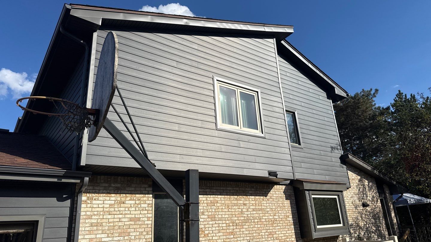 Siding Replacement using Alside S7 Cedar Mill Grain Cast Iron by 180 Contractors
