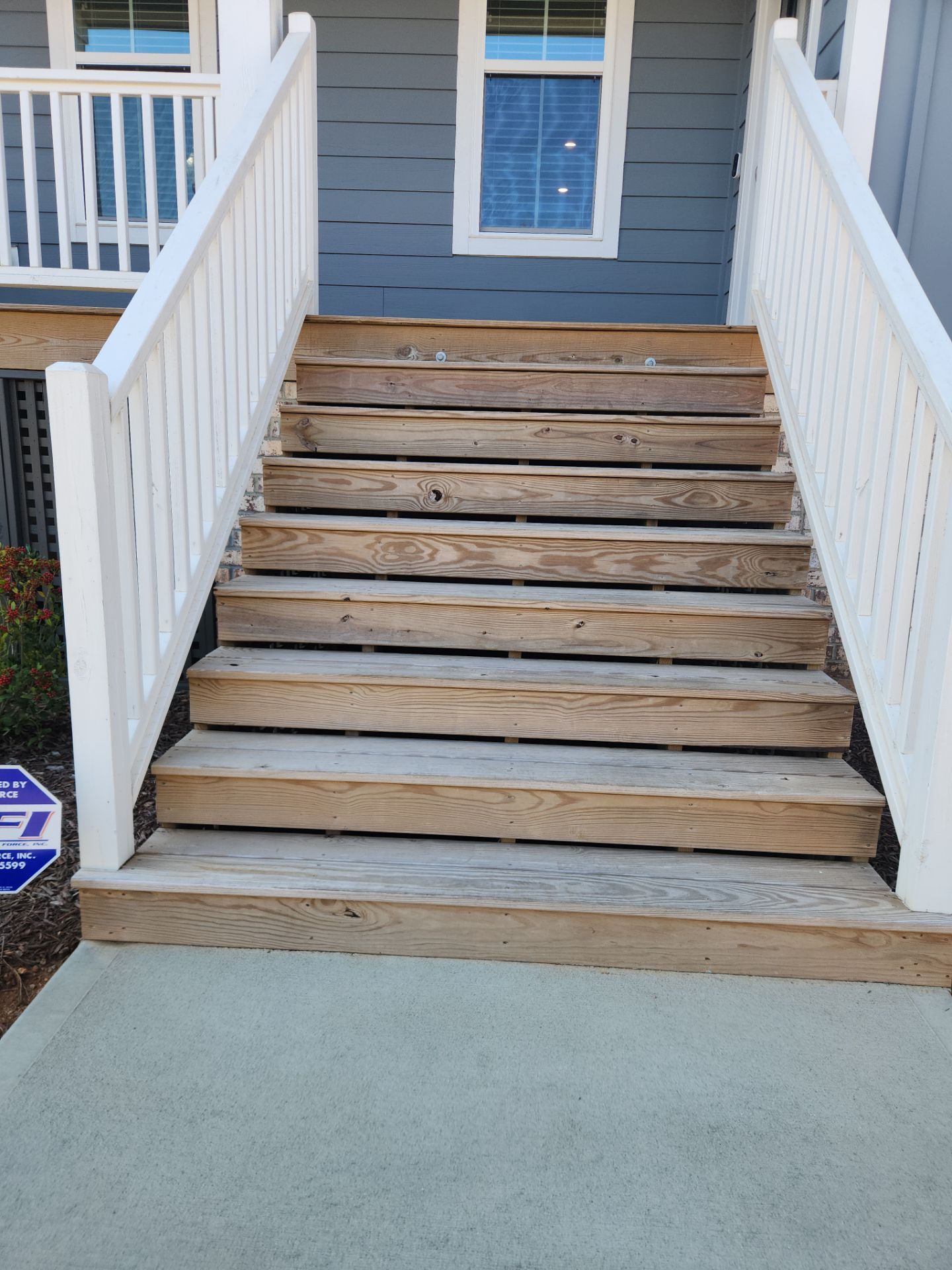 Deck using Wood Sealant and Stain by DuraSeal