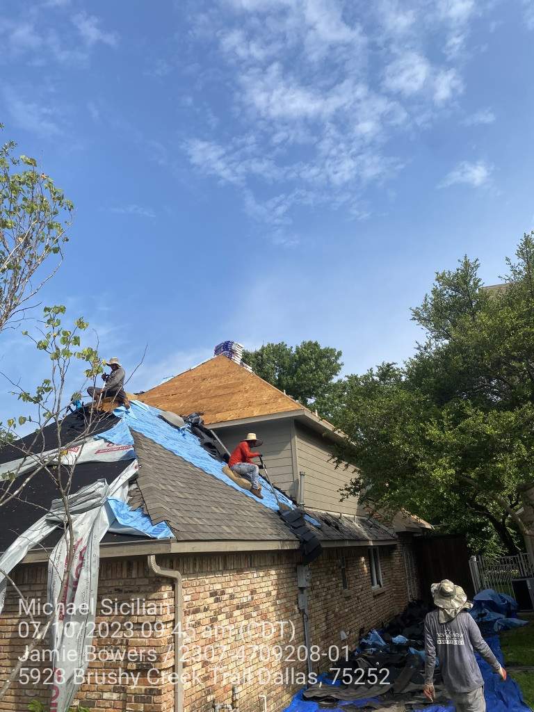 Project in Dallas by Zeus Exteriors