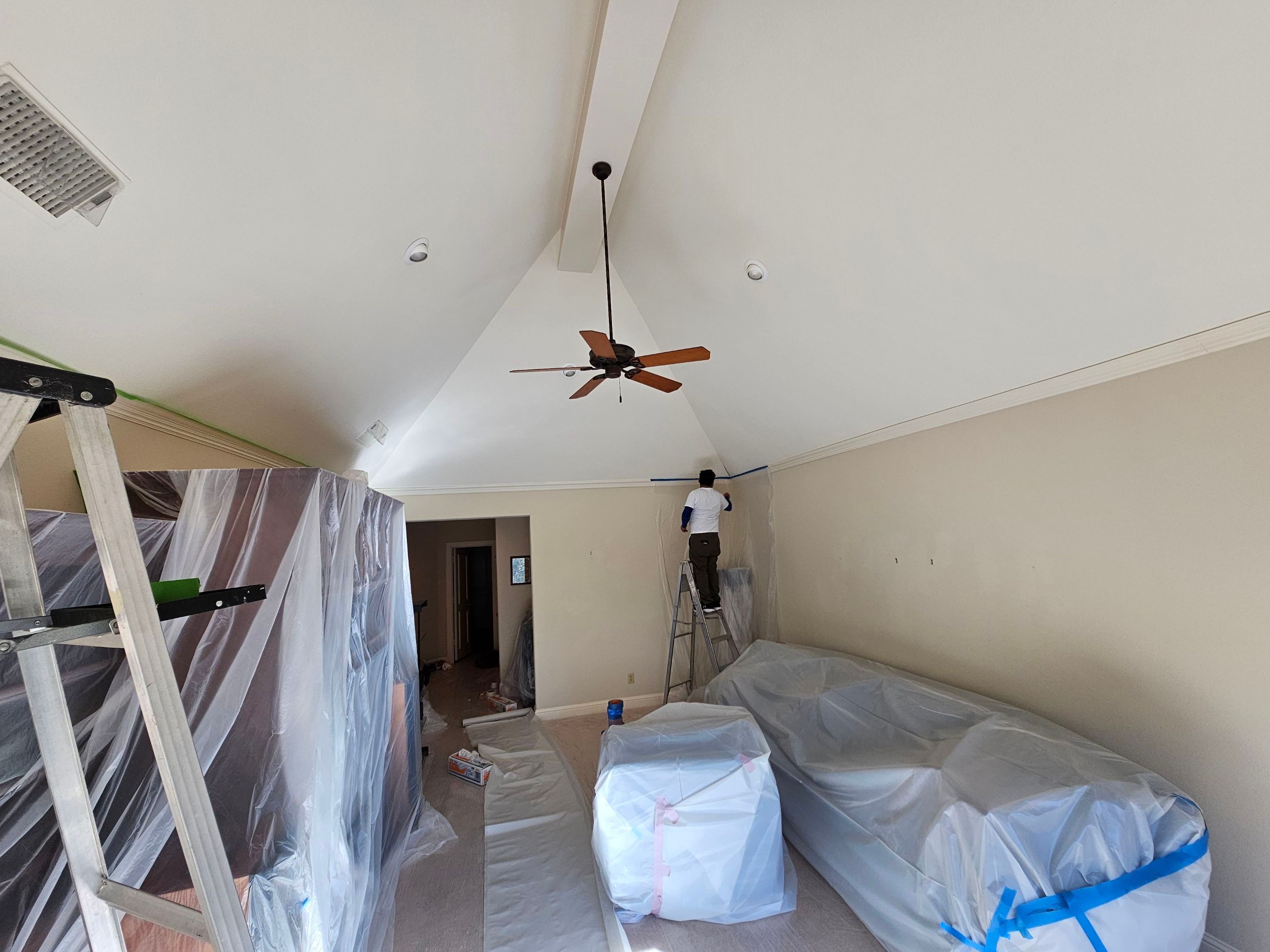 Exterior & interior paint, Garage door repairs, roof replacement & leak repairs by EL-GC LLC 