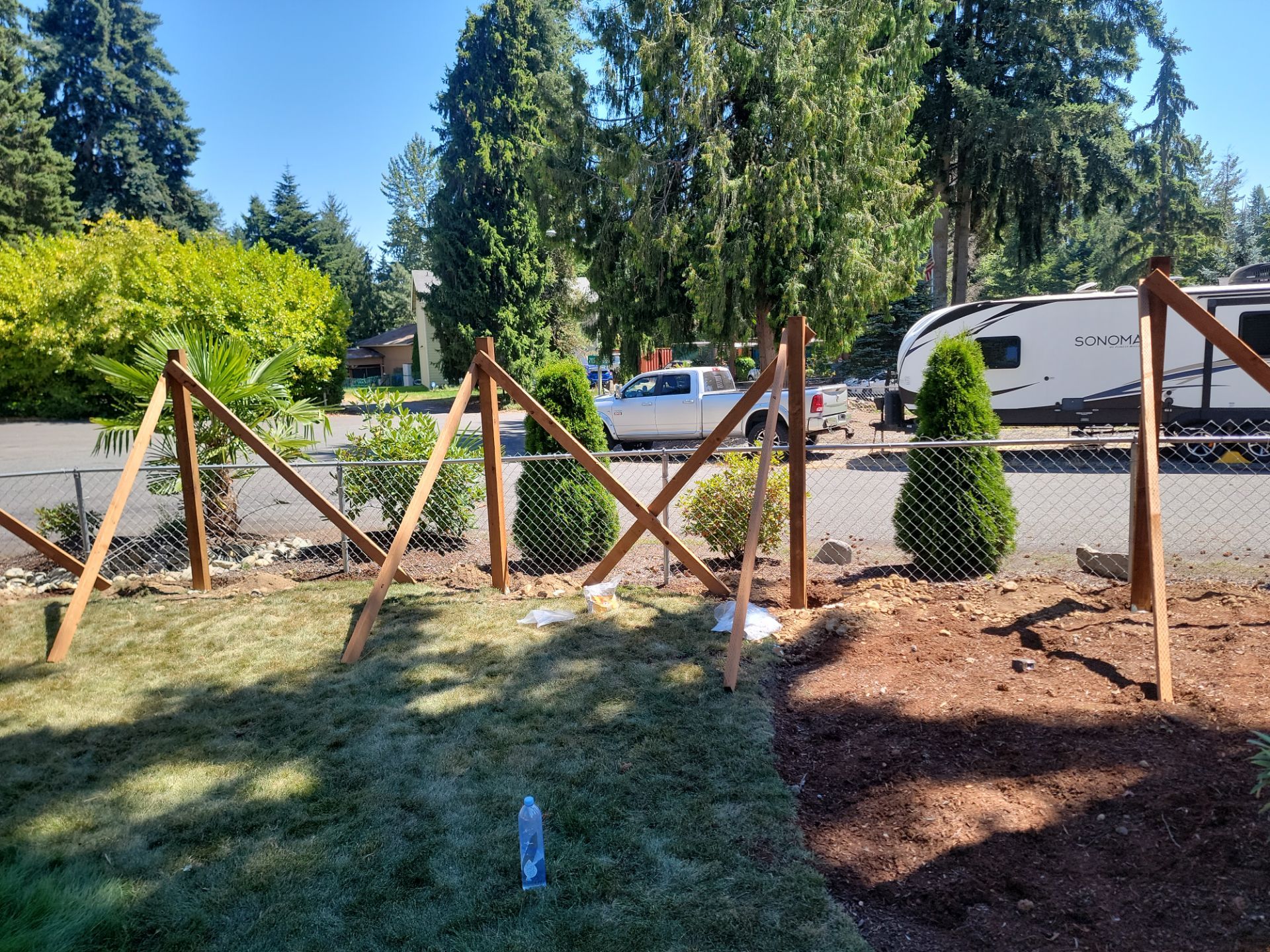 6 ft privacy fence by Long Range Customs LLC