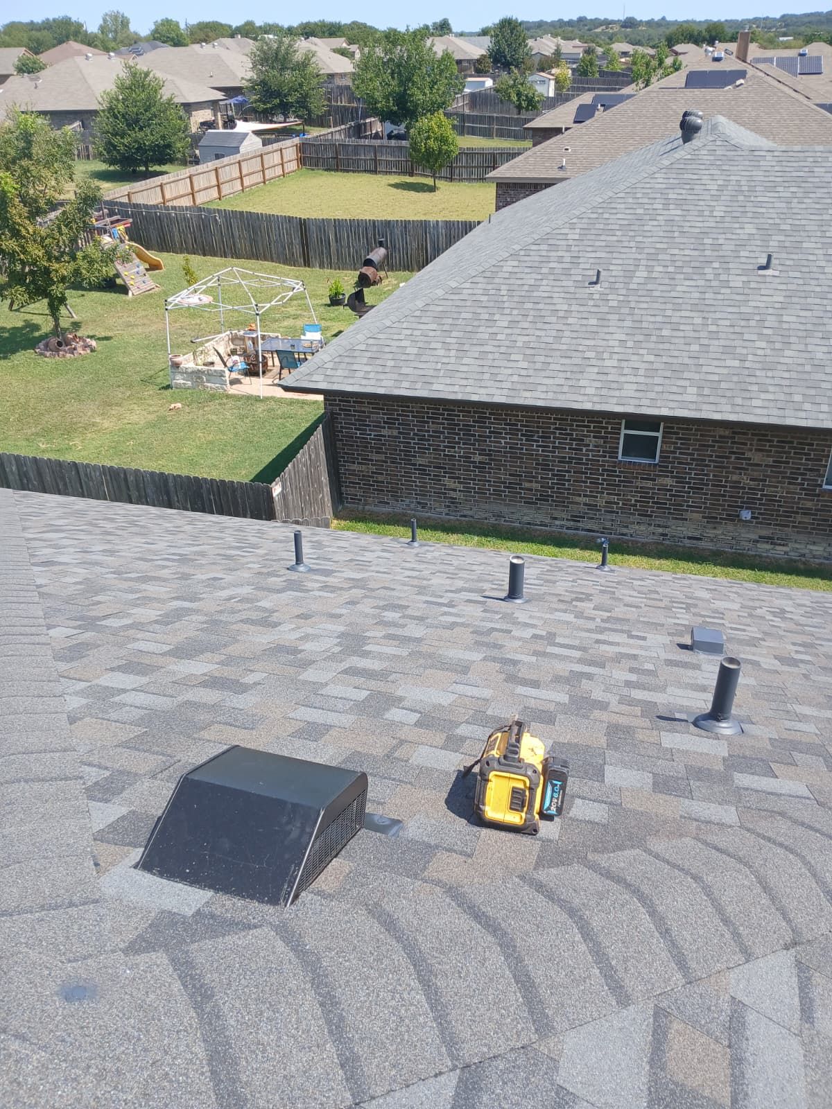 Williamsburg Gray - Owens Corning TruDefinition Duration by RoofsOnly.com