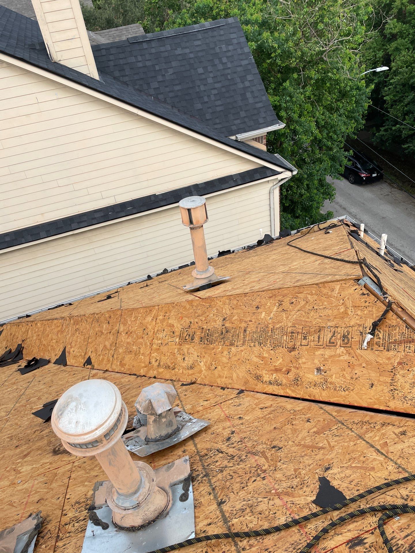 Residential Roofing Repair using Owen's Corning Duration (Lifetime) Shingles by Roof Repair Company