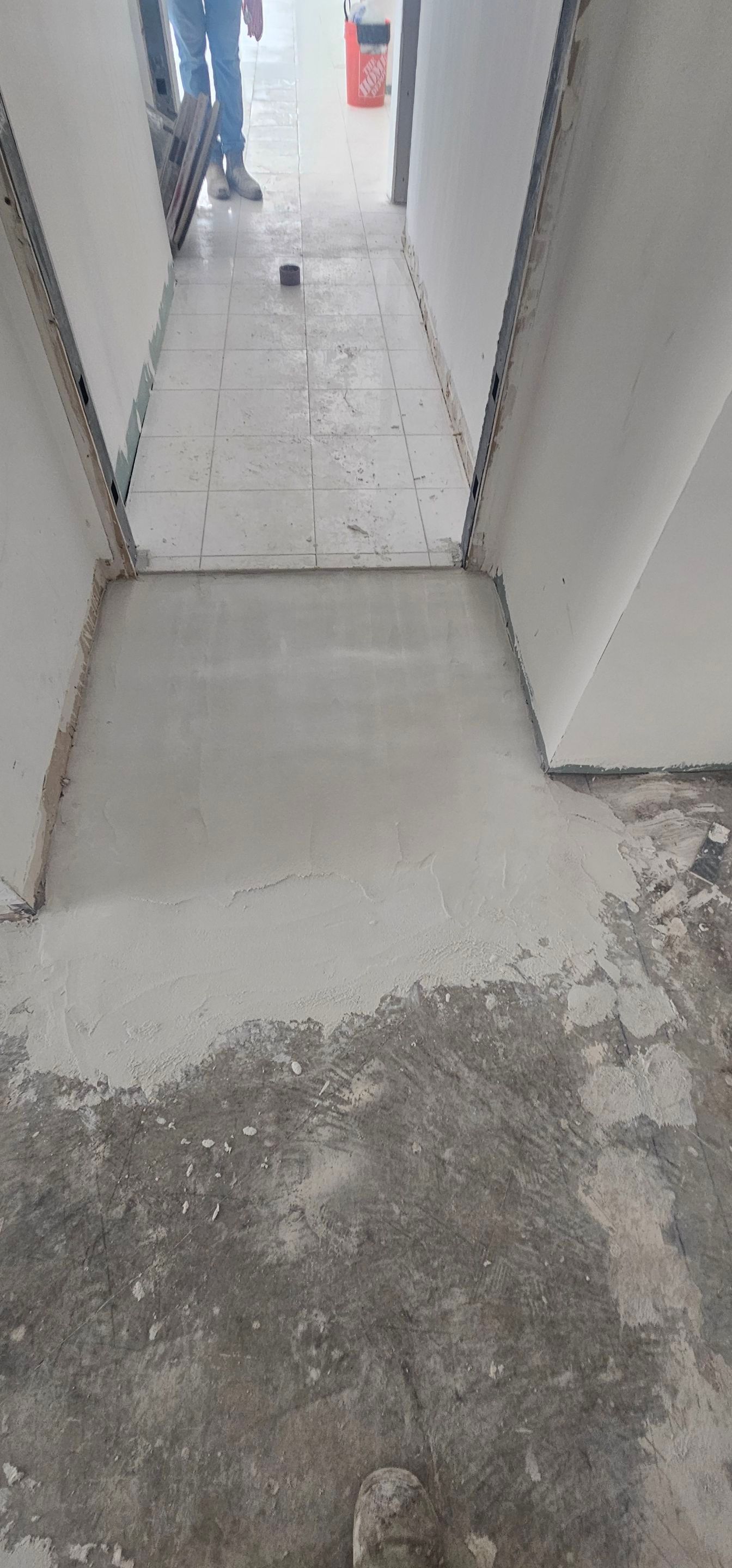 Microtopping on Key Biscayne Apartment by Seamless Surfaces