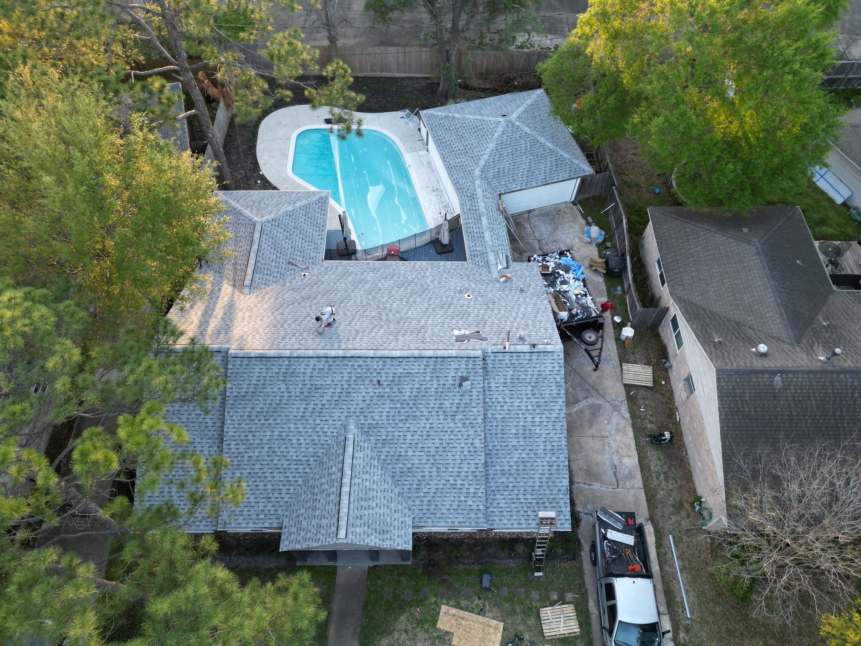 IKO Cambridge Dual Grey by HHH Roofing & Construction
