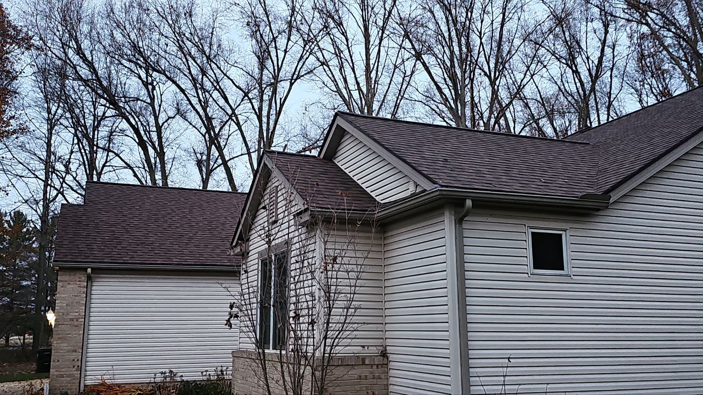 ATLAS PINNACLE COLOR: BURNT HICKORY DRIP EDGE: ROYAL BROWN by Eagle Eye Roofing