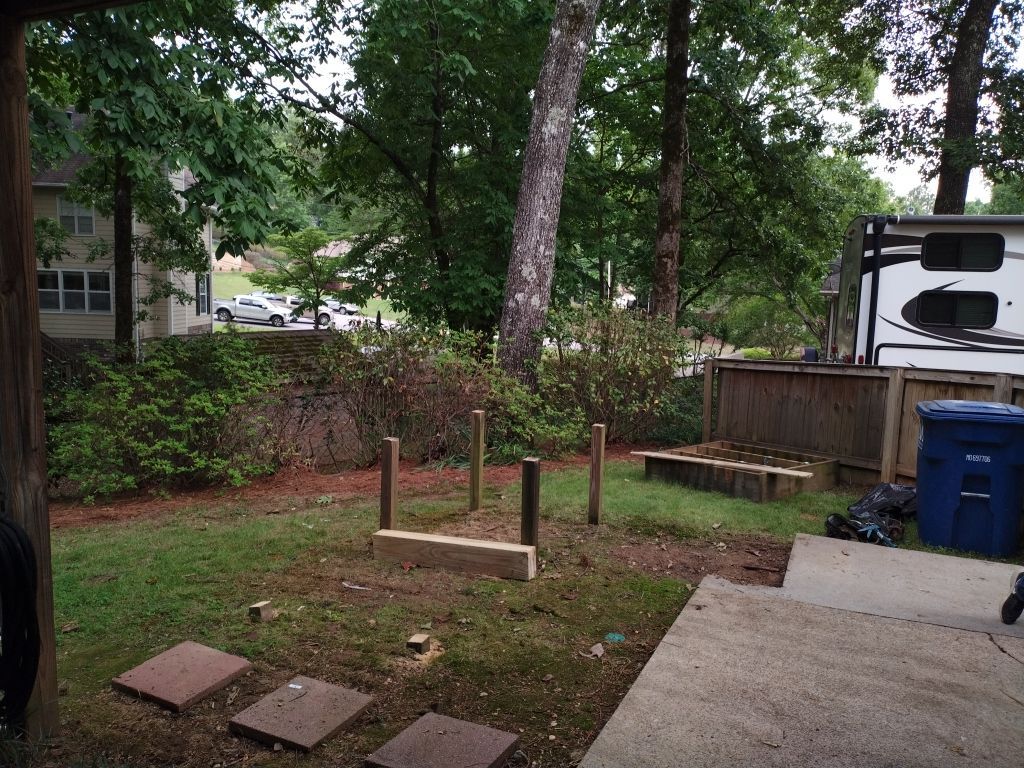 South Trace - Deck Installation  by Pillar and Pine