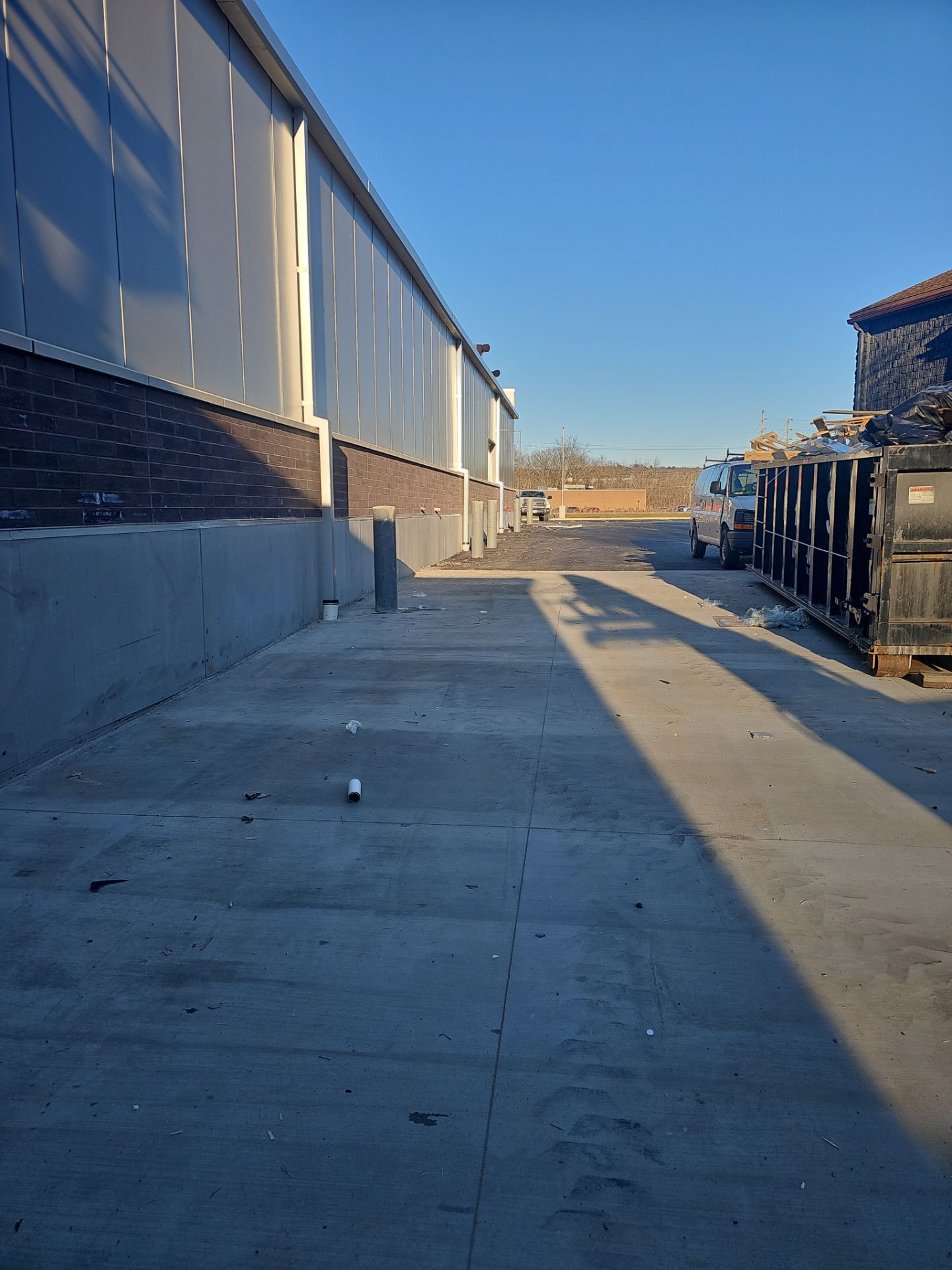Commercial Roofing Installation using Insulated roof and wall panels by Nitro Roofing and Construction