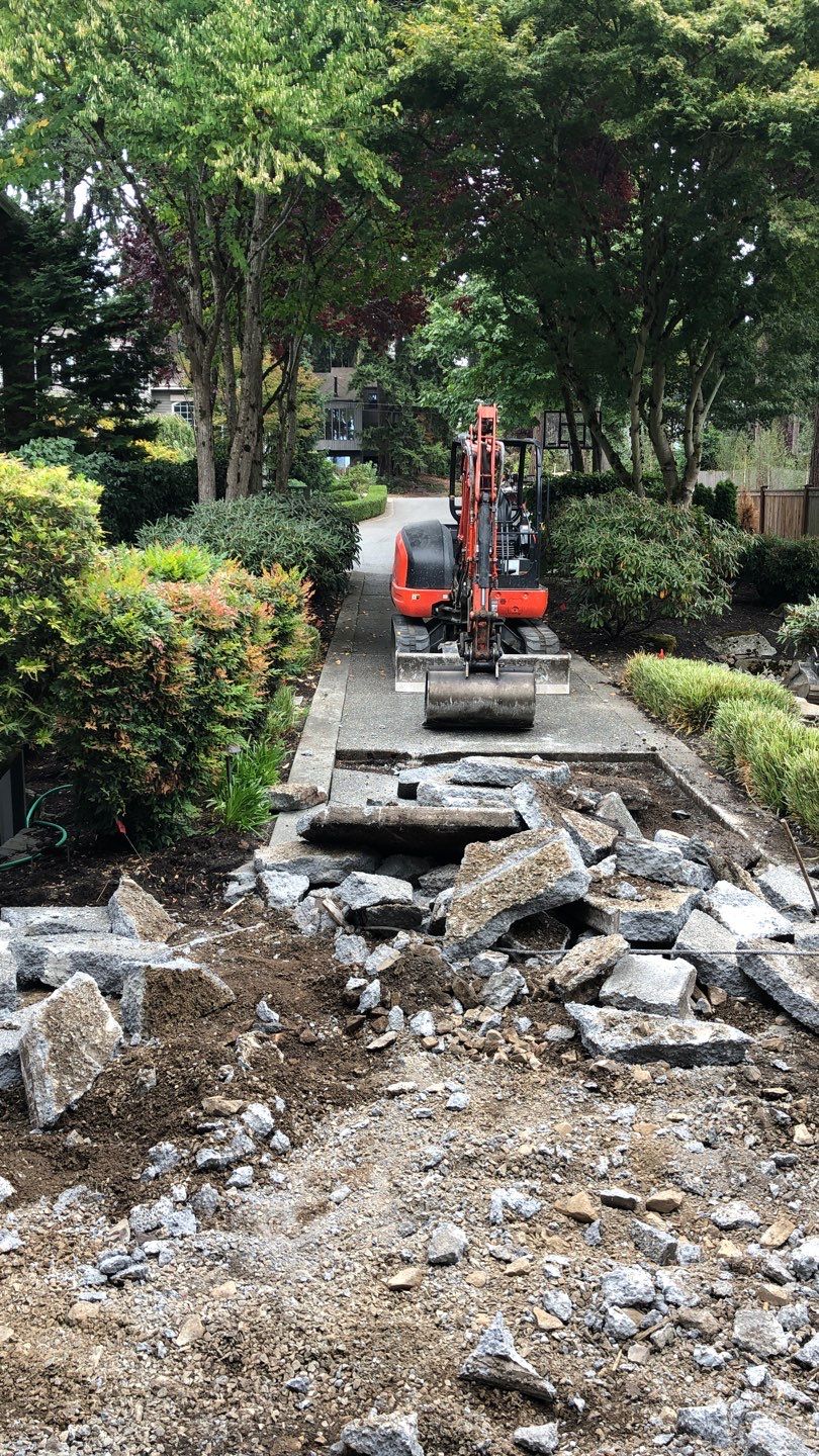 Eggers | Aggregate Finish Driveway, Concrete Project  by Jireh Asphalt & Concrete Inc 