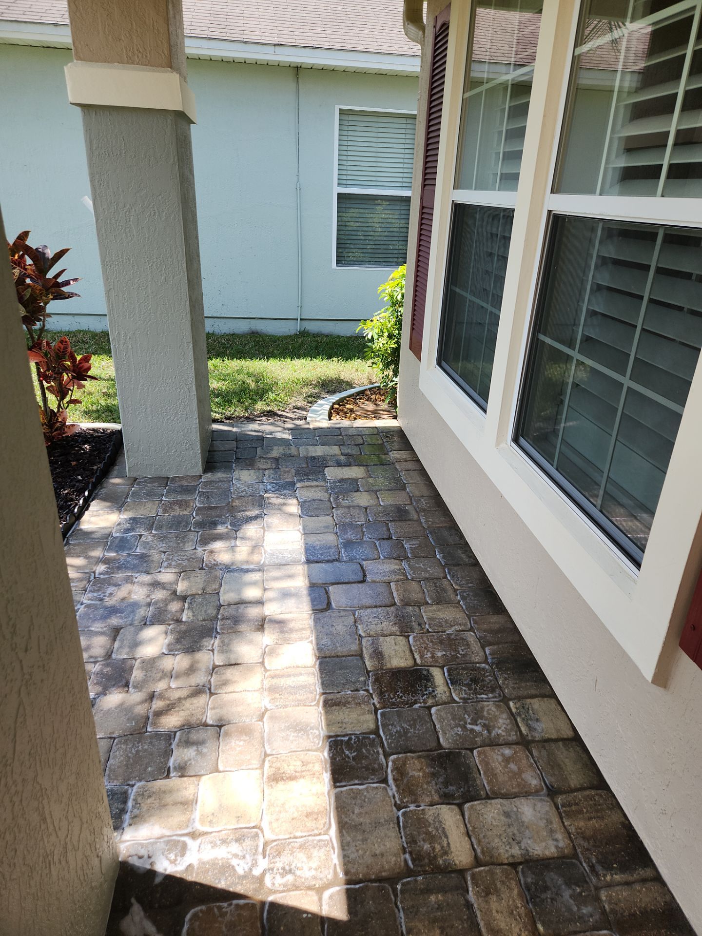 Paver Driveway using Concrete Sealant by DuraSeal