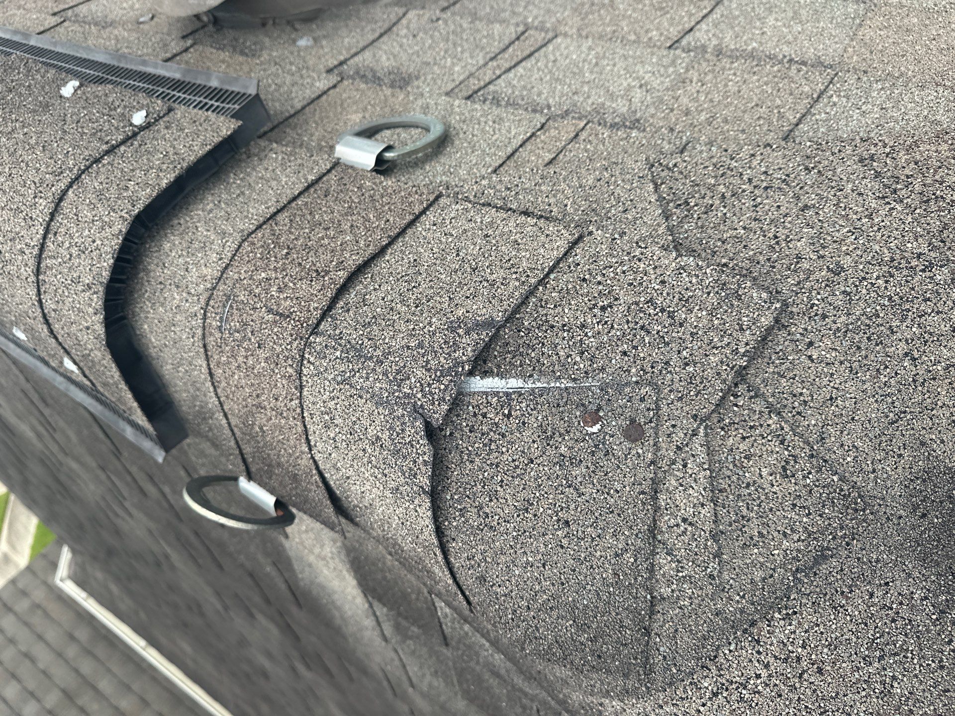 Hail Damage using Owen's Corning Duration (Lifetime) Shingles by Roof Repair Company