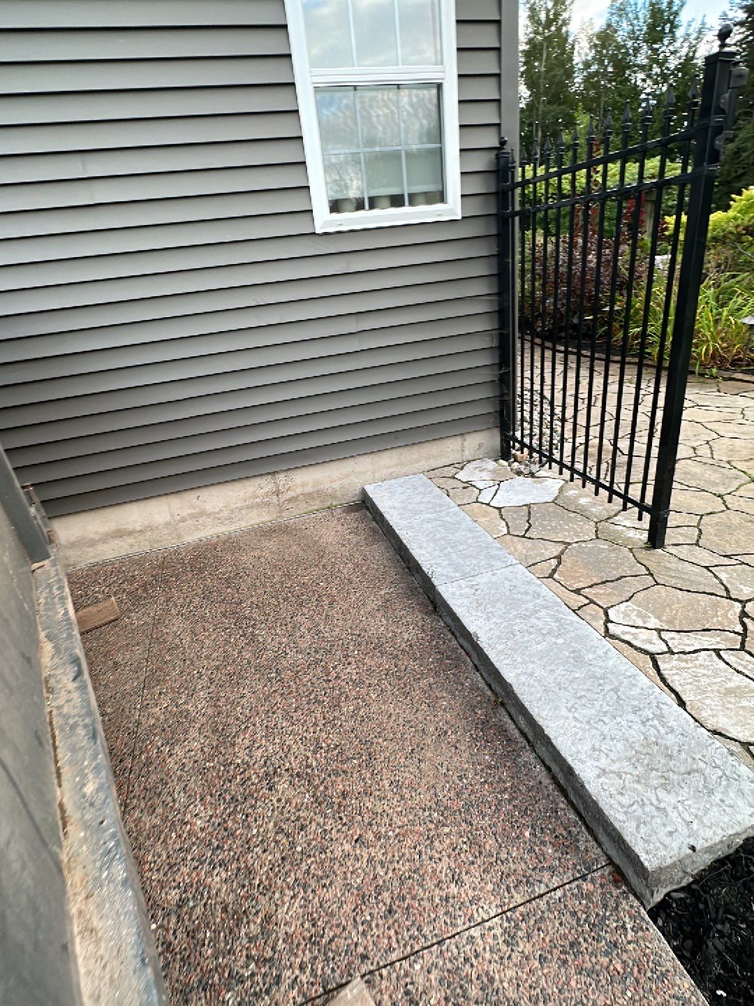 Residential Roofing Installation using Asphalt GAF HDZ by Artisan Roofing & Home Improvements Inc.