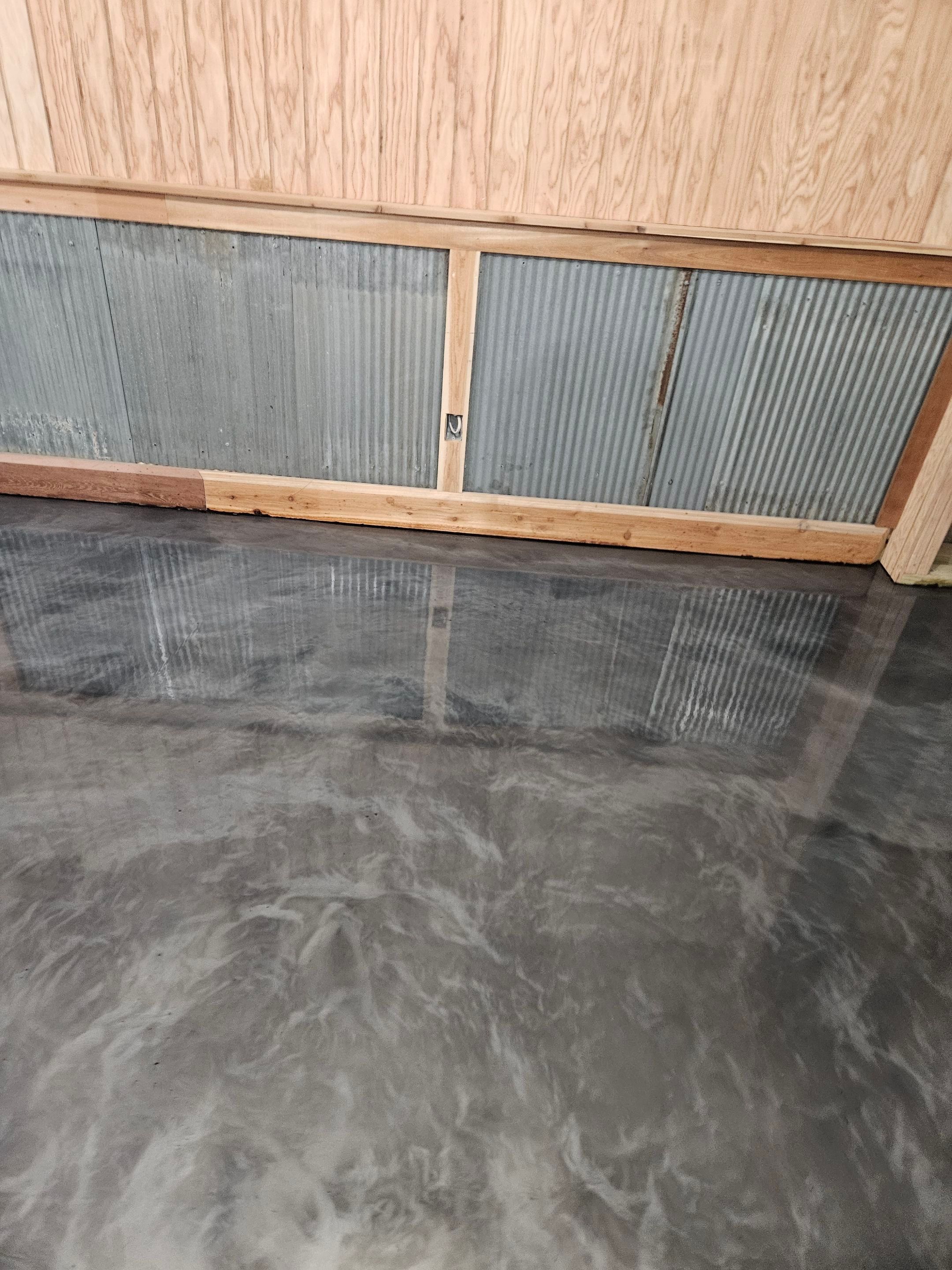 Riverside MO Basement Epoxy using Sundek SunMetal Epoxy by Big Red Decorative Concrete, LLC