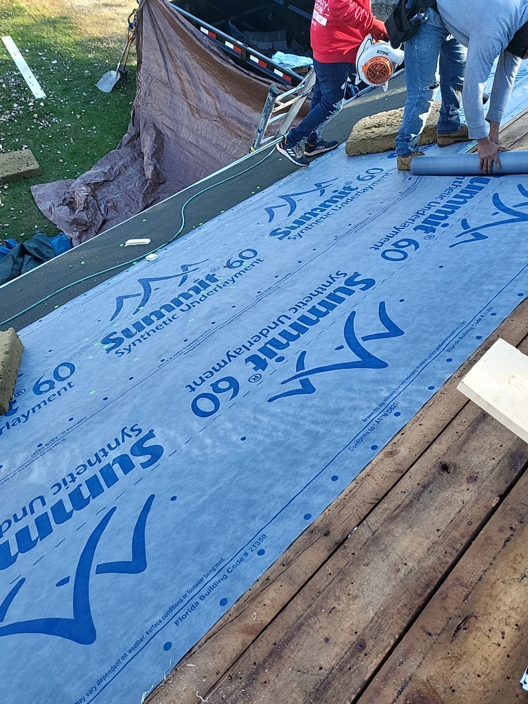 Atlas Pinnacle, Color, Pewter, Drip Edge, White by Eagle Eye Roofing