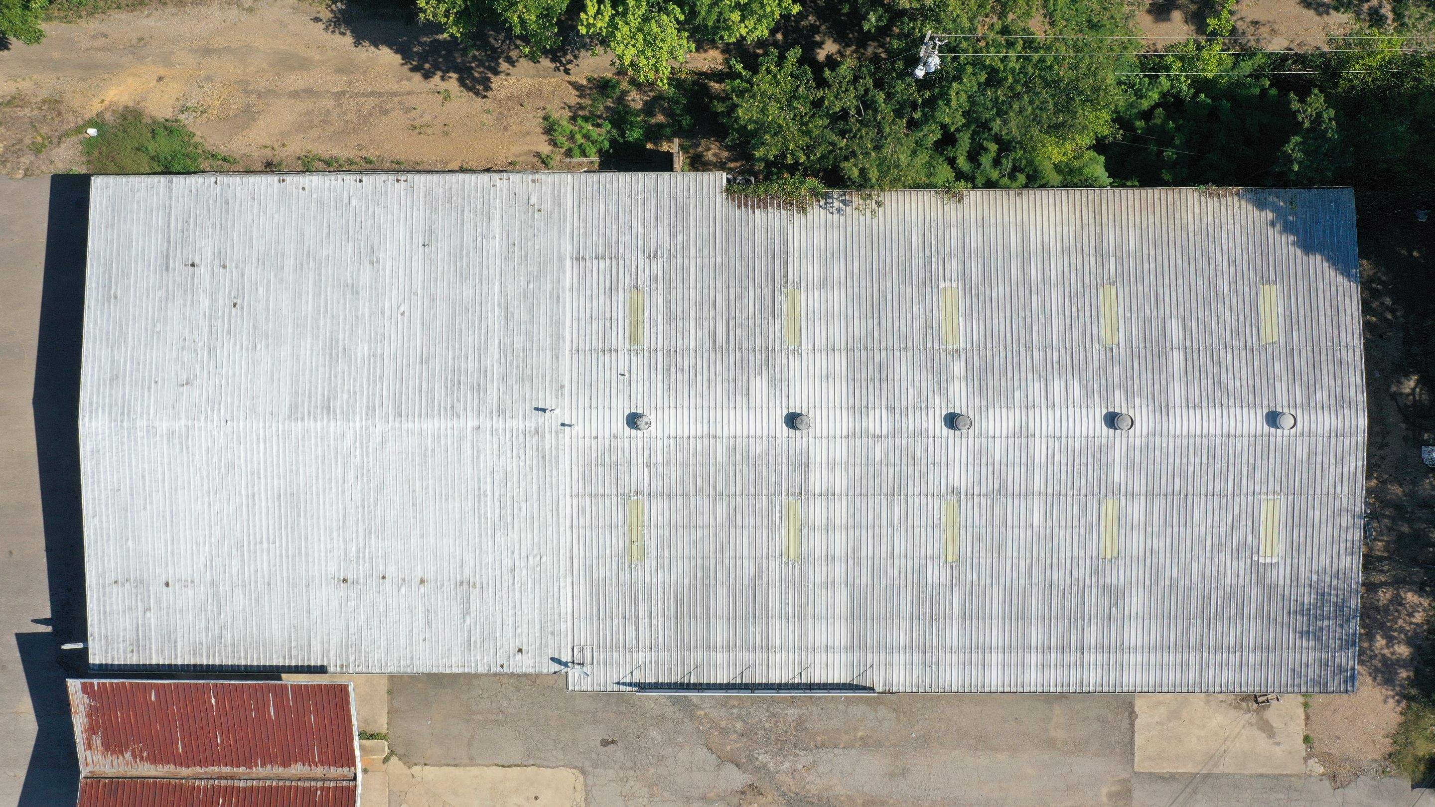 Sevier County Farmer's Co-Op by Hostetler Roofing