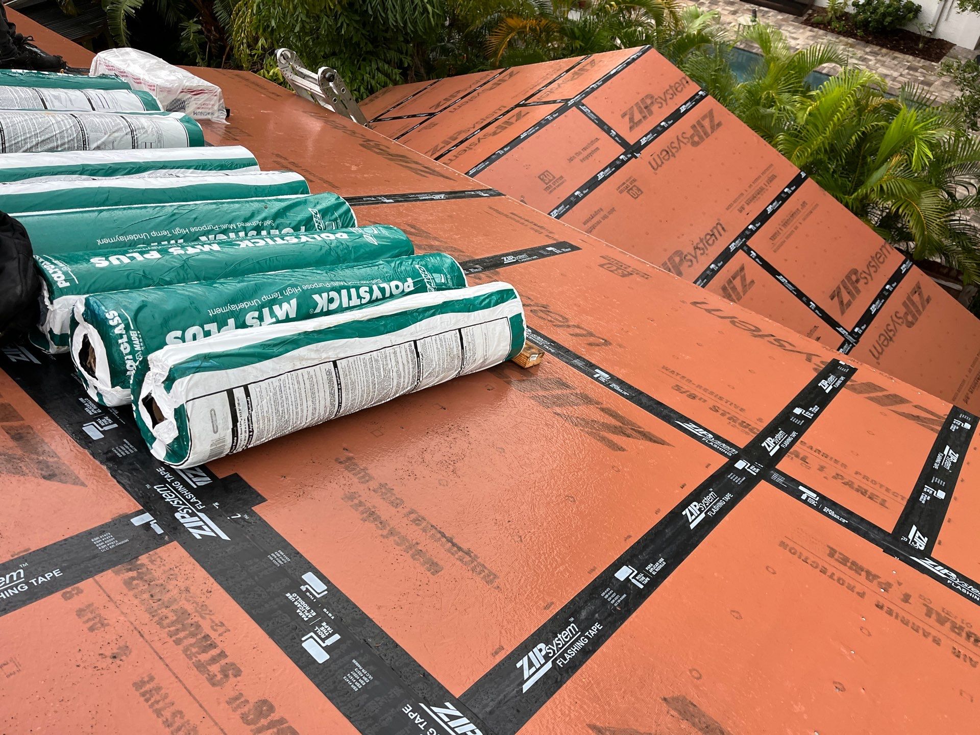 Project in Gulfport 33707 by Mitchell Roofing Company LLC 