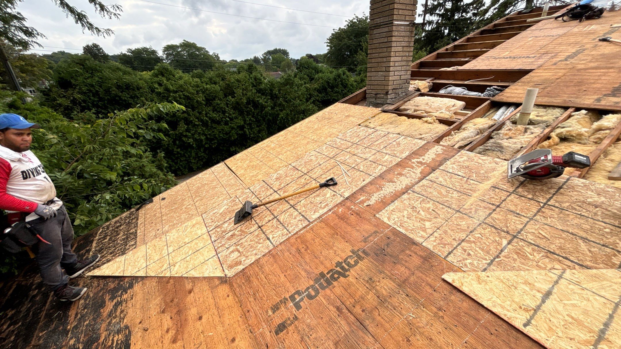 Roof Replacement using CertainTeed Landmark by 180 Contractors