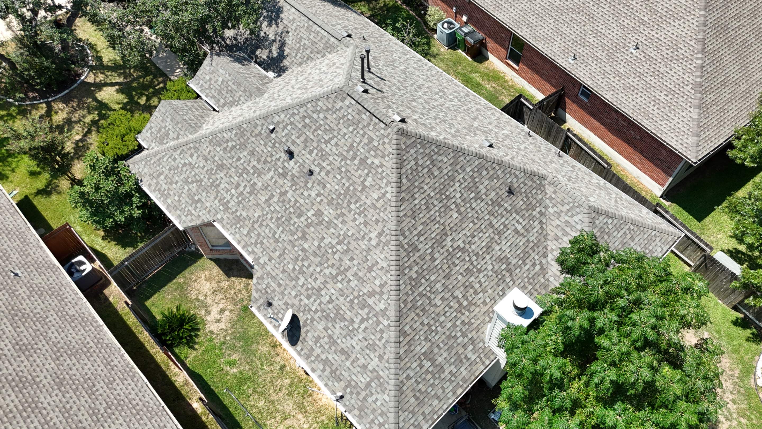 Driftwood - Owens Corning TruDefinition Duration by RoofsOnly.com