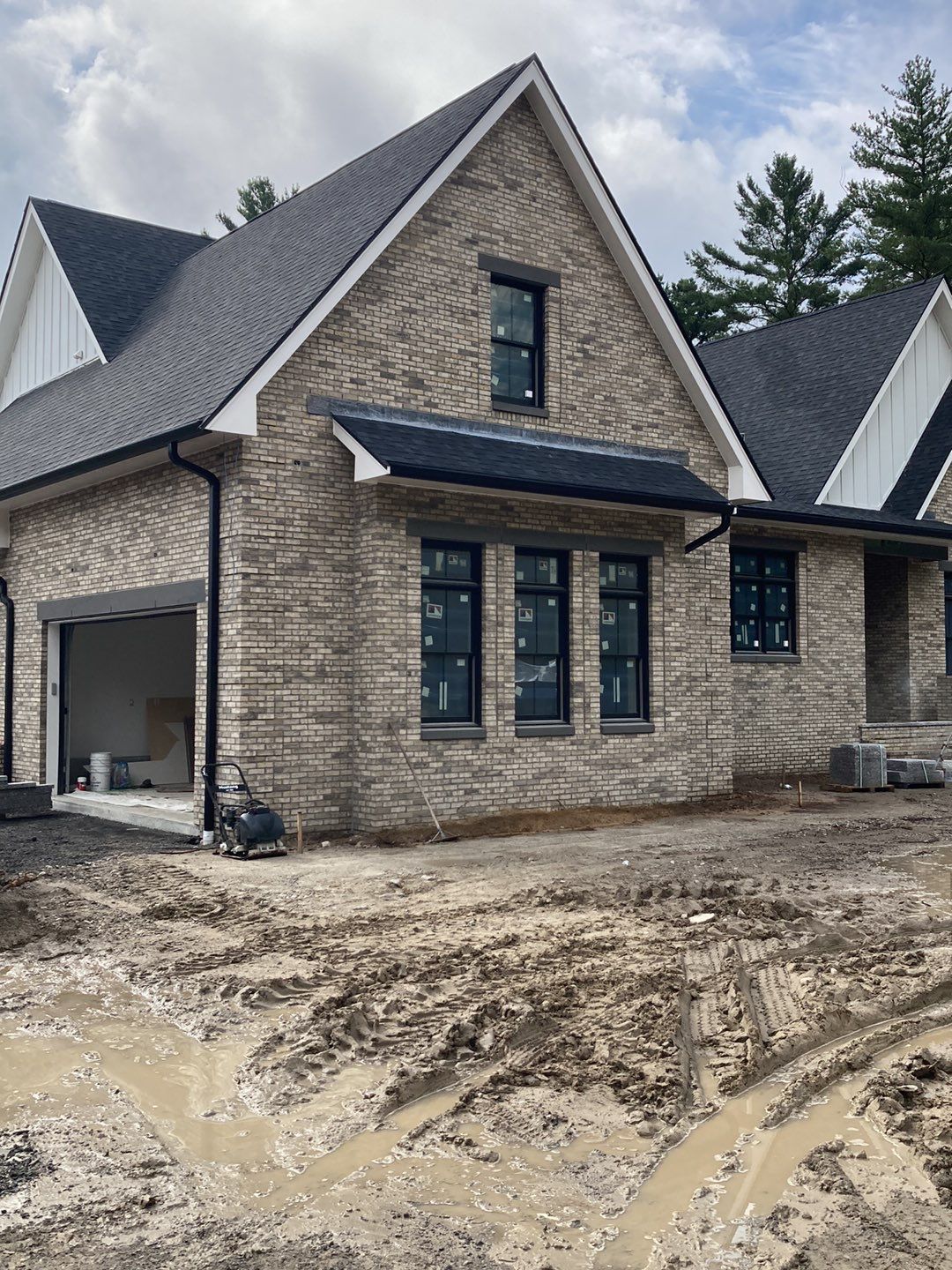 Gutter Installation using 6" K-Style Aluminum Gutter in Dartmouth, Ma by Gutter Pro Enterprises
