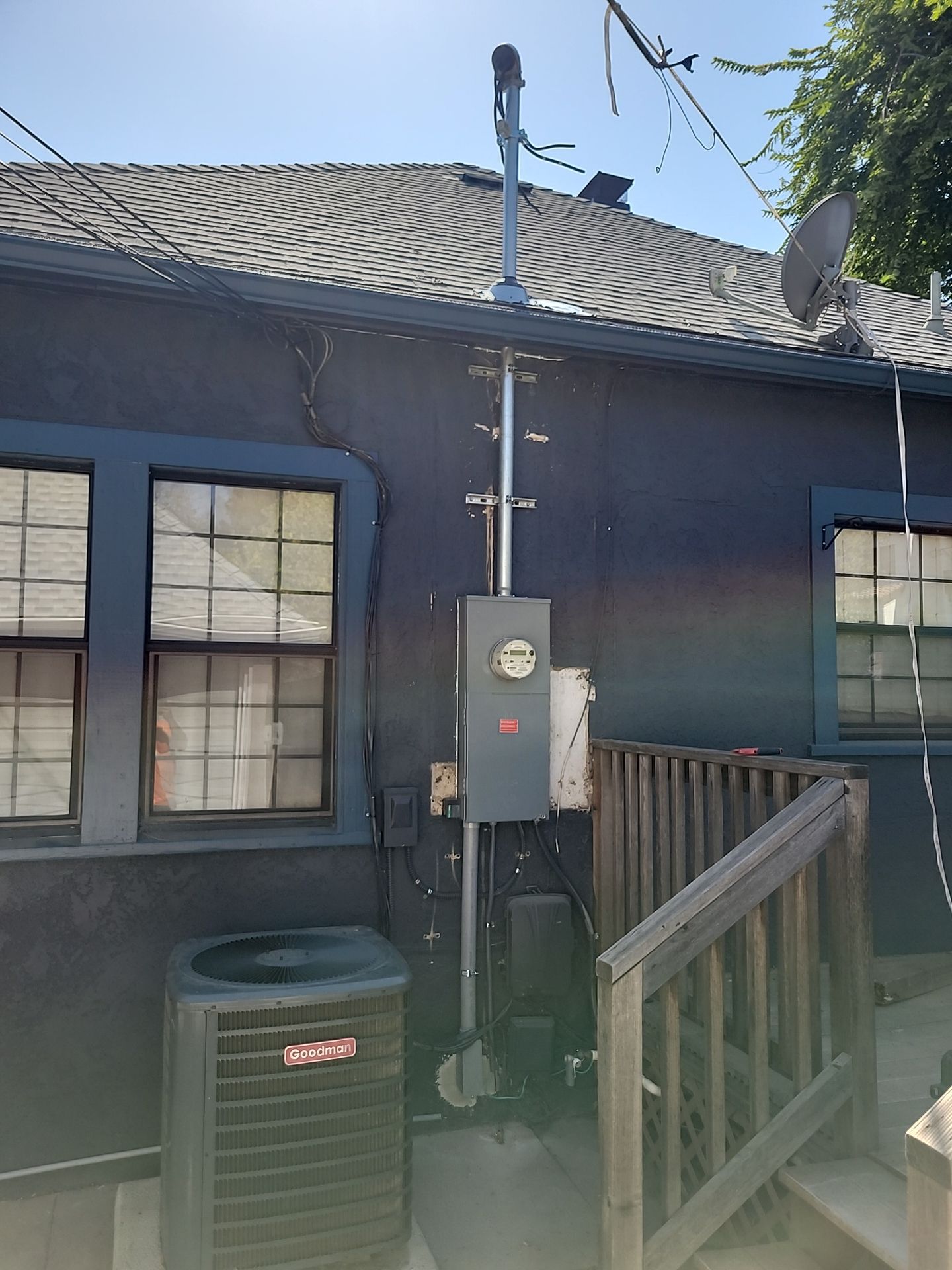 main panel upgrade by Peach Electric Inc